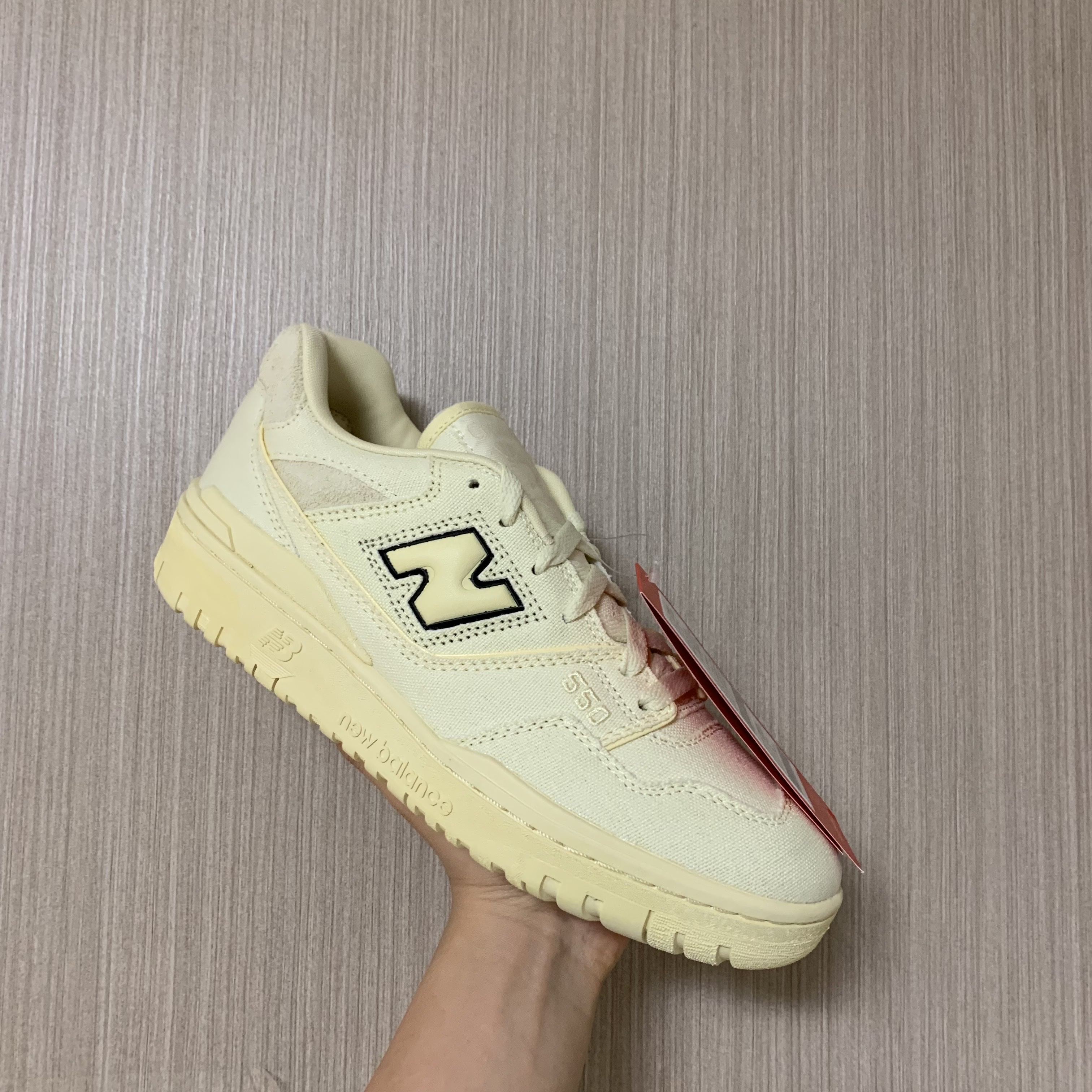 New Balance x Joe Freshgoods 550 Conversations Amongst Us Beige - 2E Wide 착용 스타일