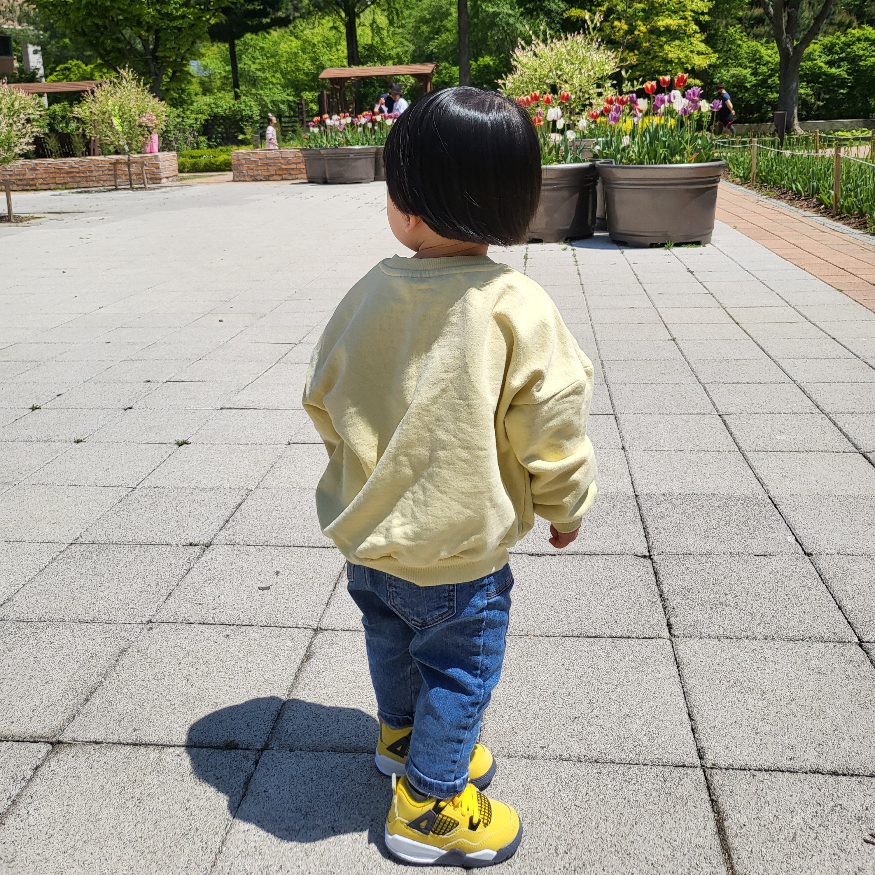 (TD) Jordan 4 Retro Tour Yellow 착용 스타일 - 4