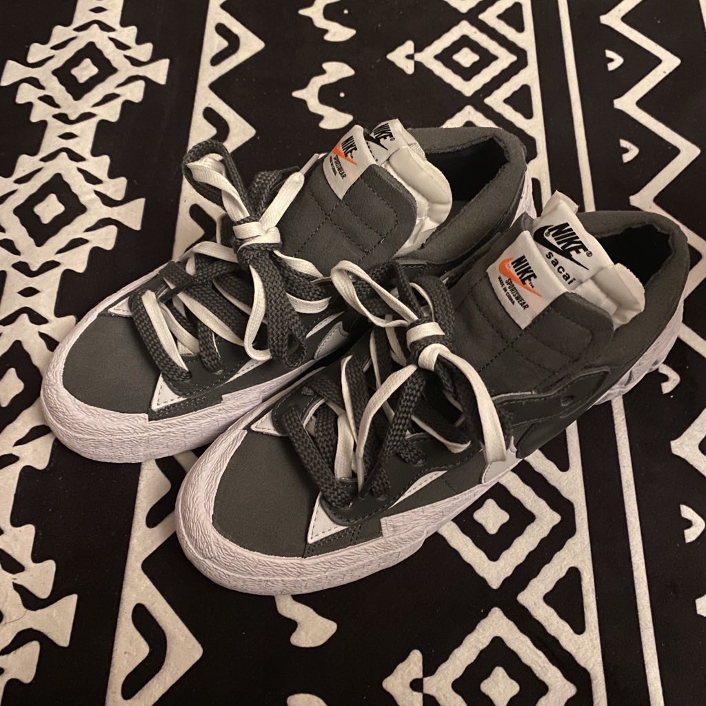 Nike x Sacai Blazer Low Iron Grey 착용 스타일 - 1