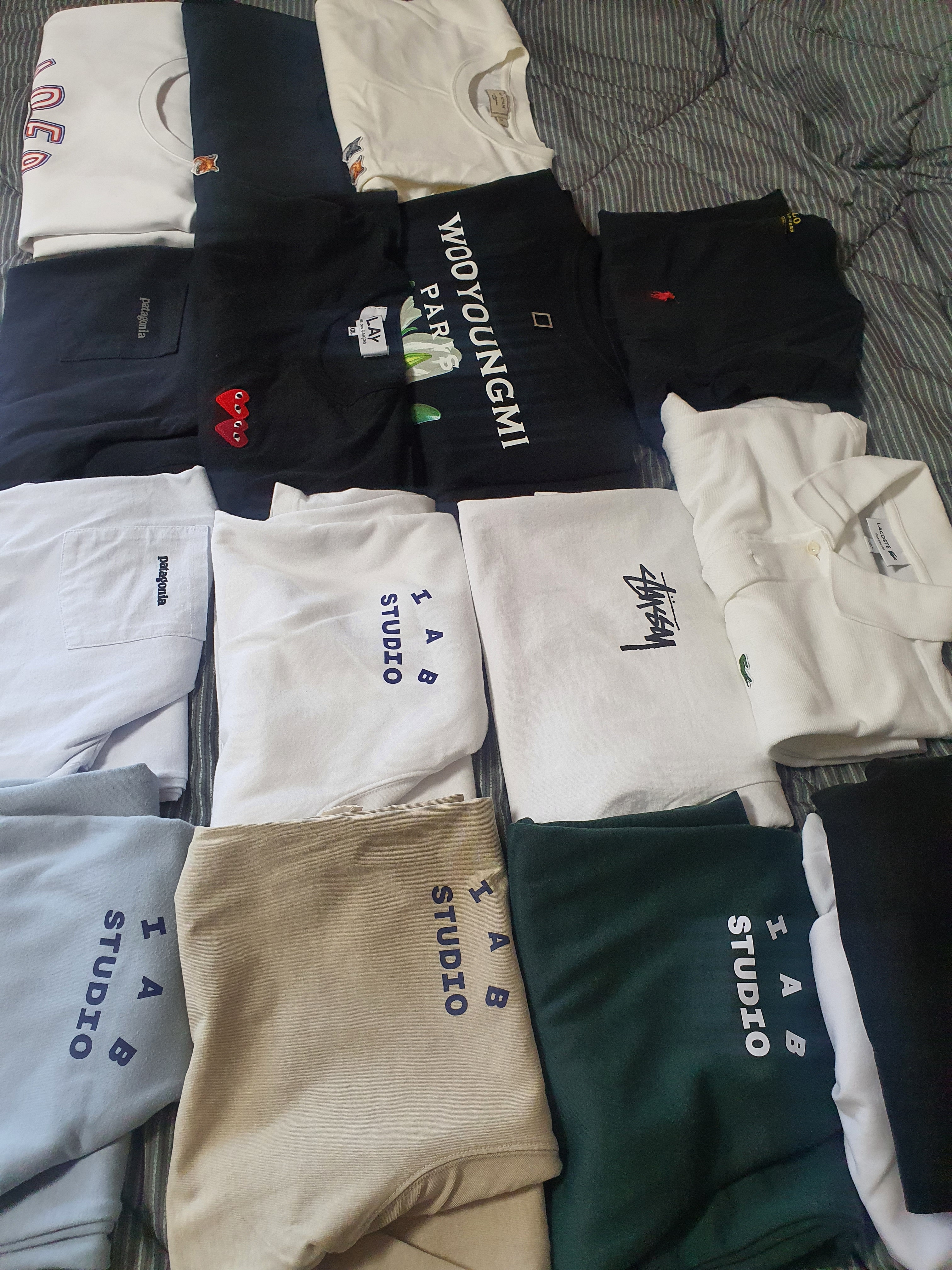 Wooyoungmi Flower Print Back Logo T-Shirt Black - 22SS, Maison Kitsune x Ader Error The Bluest Fox T-Shirt White 착용 스타일 - 2