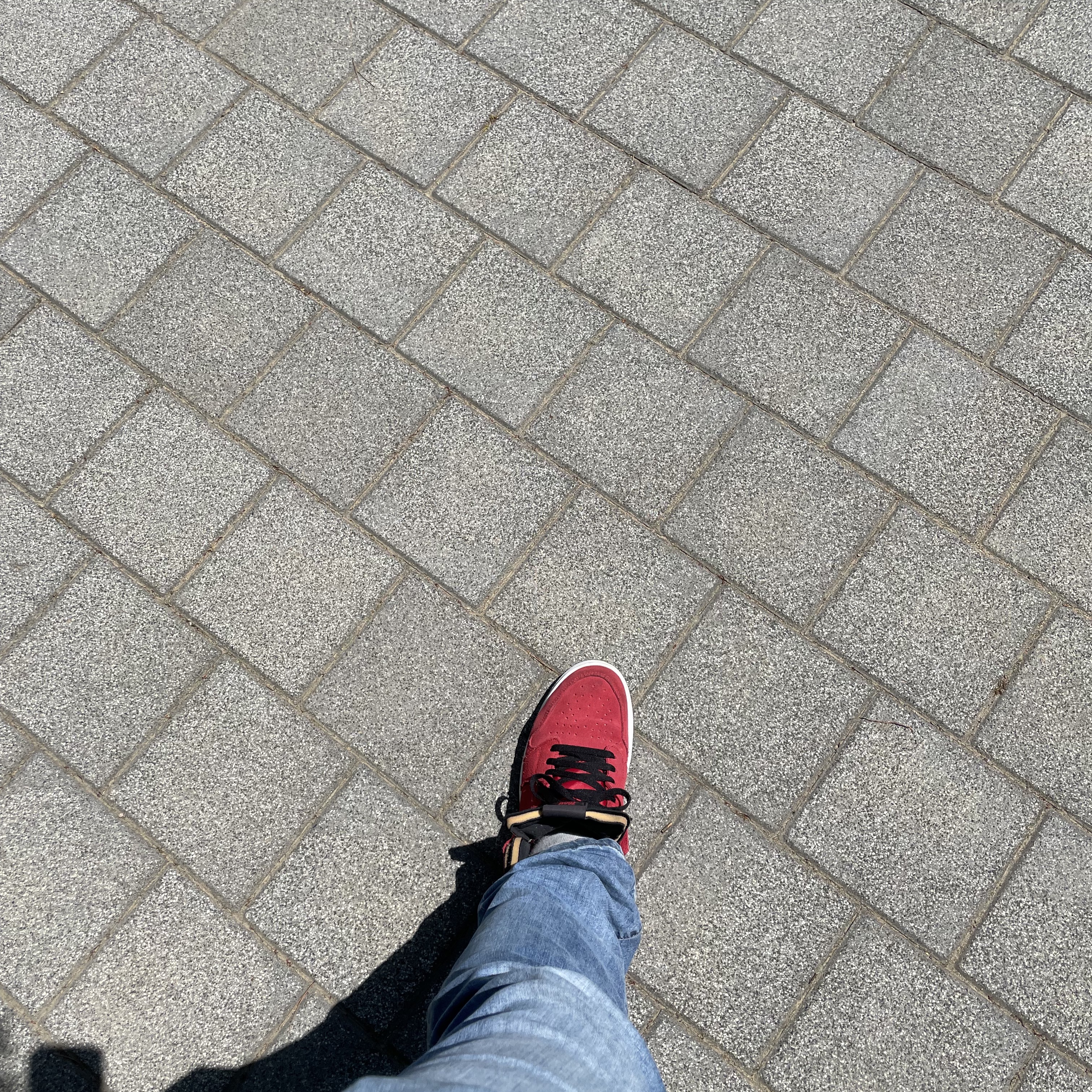 Jordan 1 Zoom Air CMFT Gym Red 착용 스타일