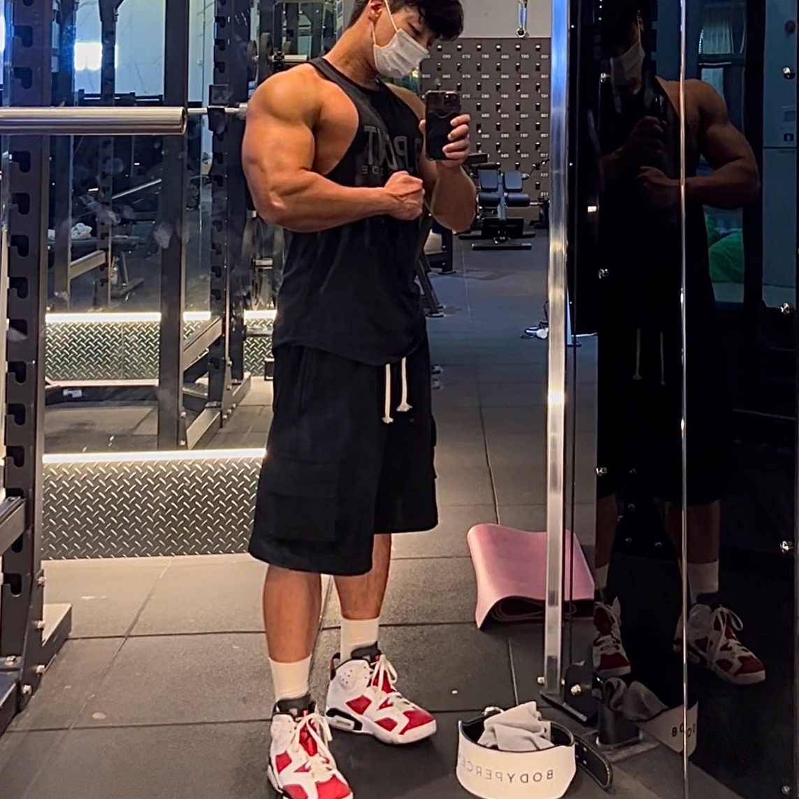Jordan 6 Retro Carmine 2021 착용 스타일