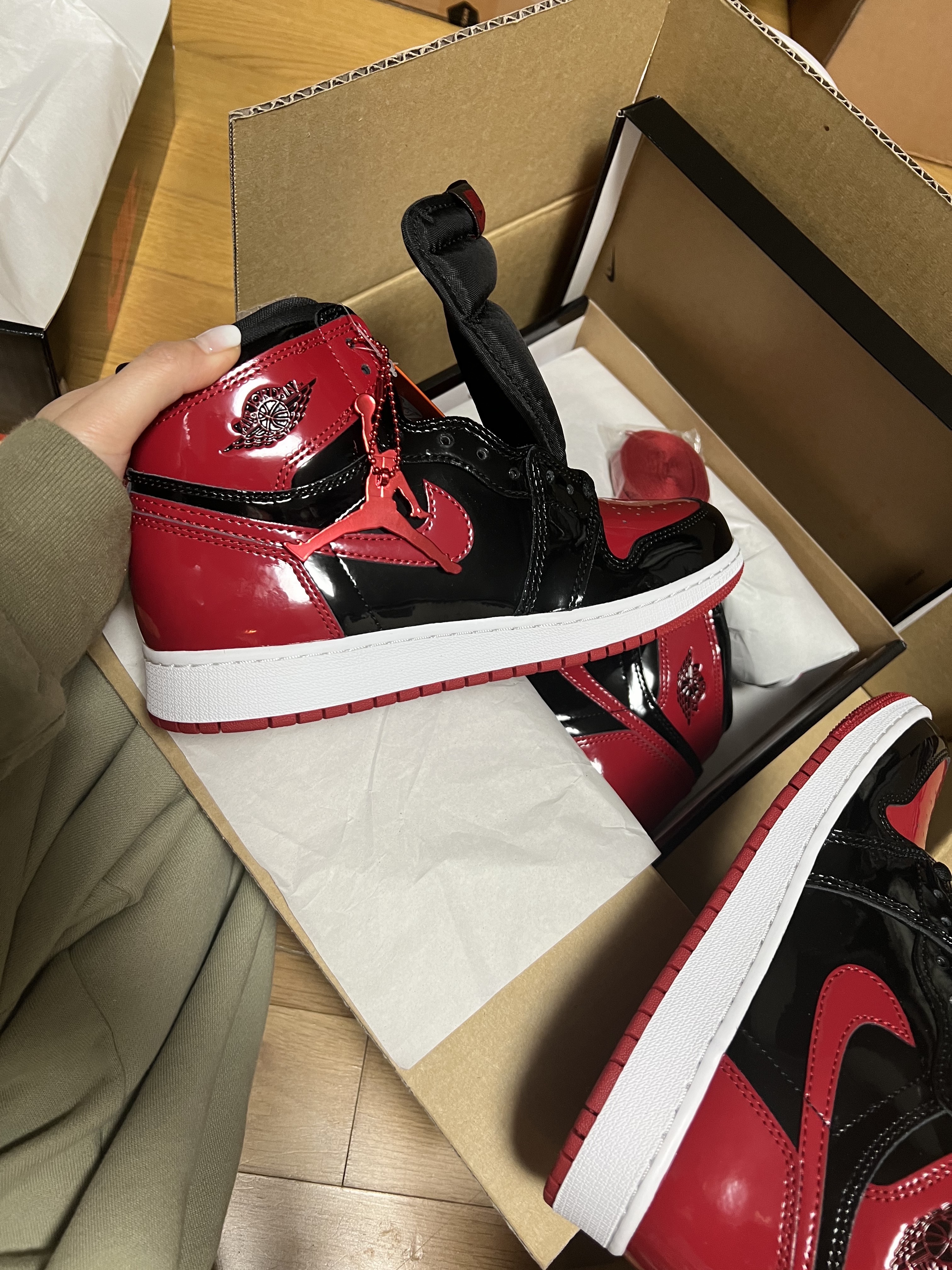 (GS) Jordan 1 Retro High OG Patent Bred, Jordan 1 Retro High OG Patent Bred 착용 스타일