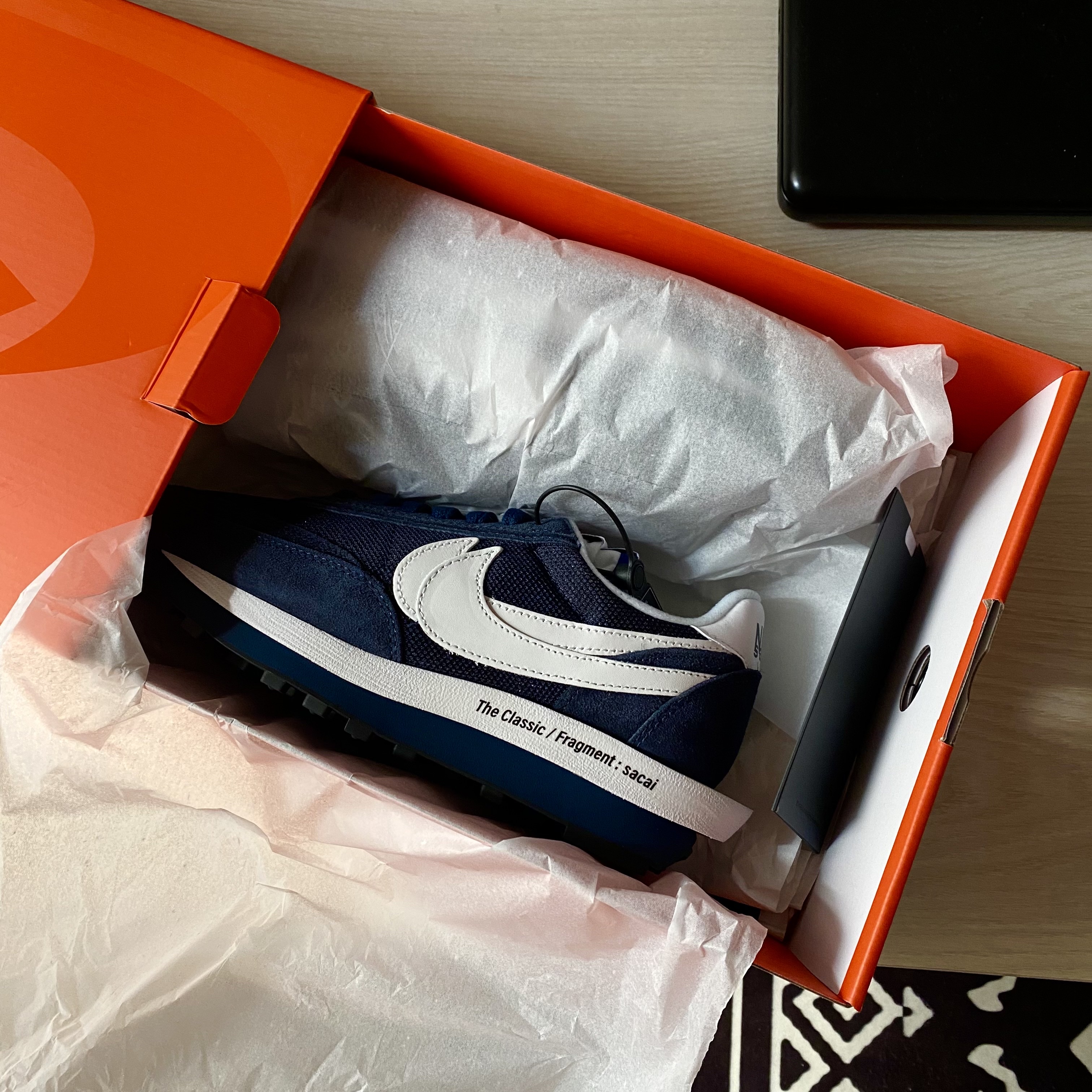Nike x Sacai x Fragment LDWaffle Blackened Blue 착용 스타일