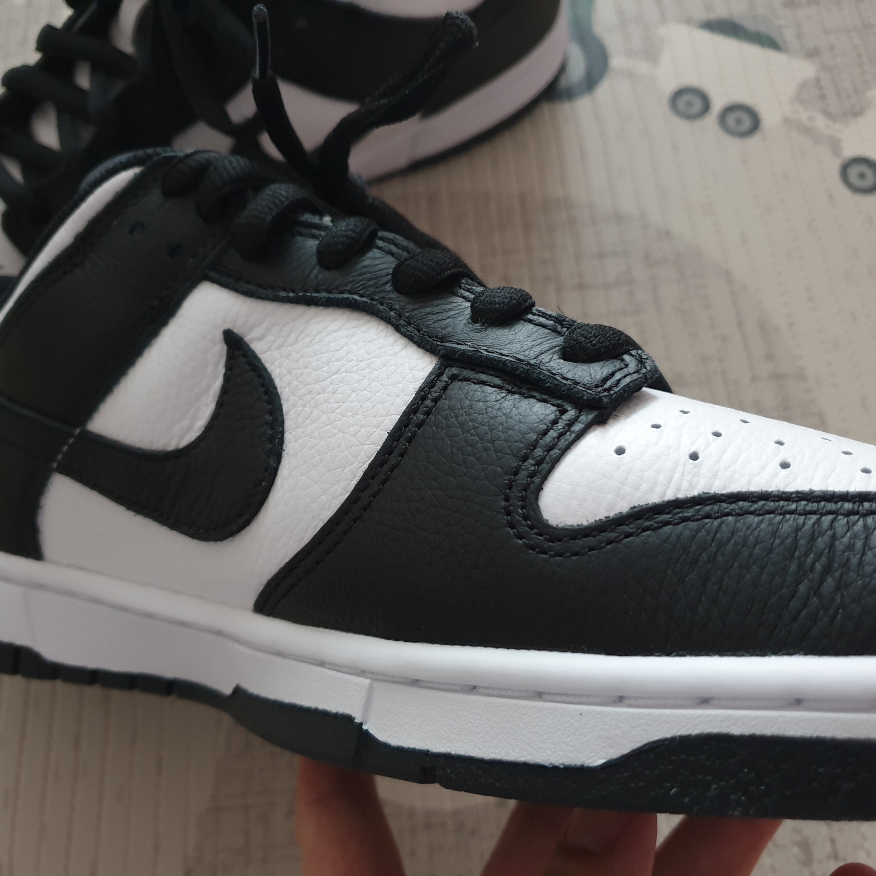 Nike Dunk Low Retro Black 착용 스타일 - 3