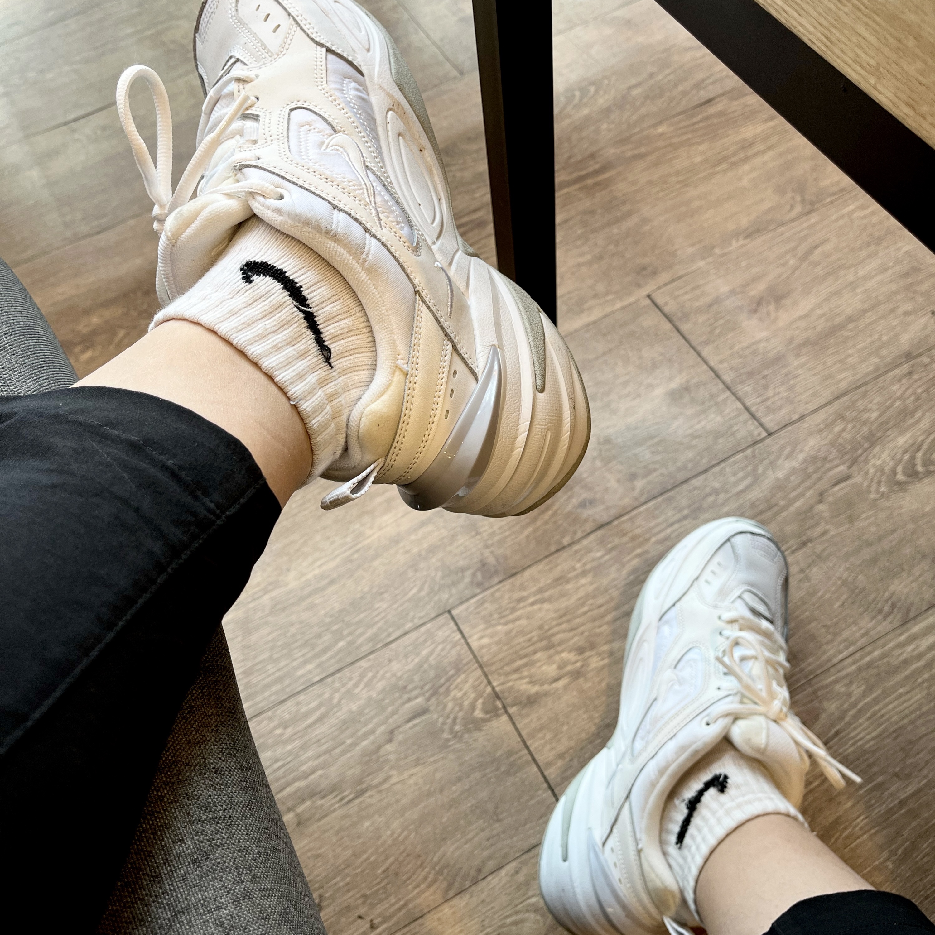 (W) Nike M2K Tekno White Pure Platinum 착용 스타일