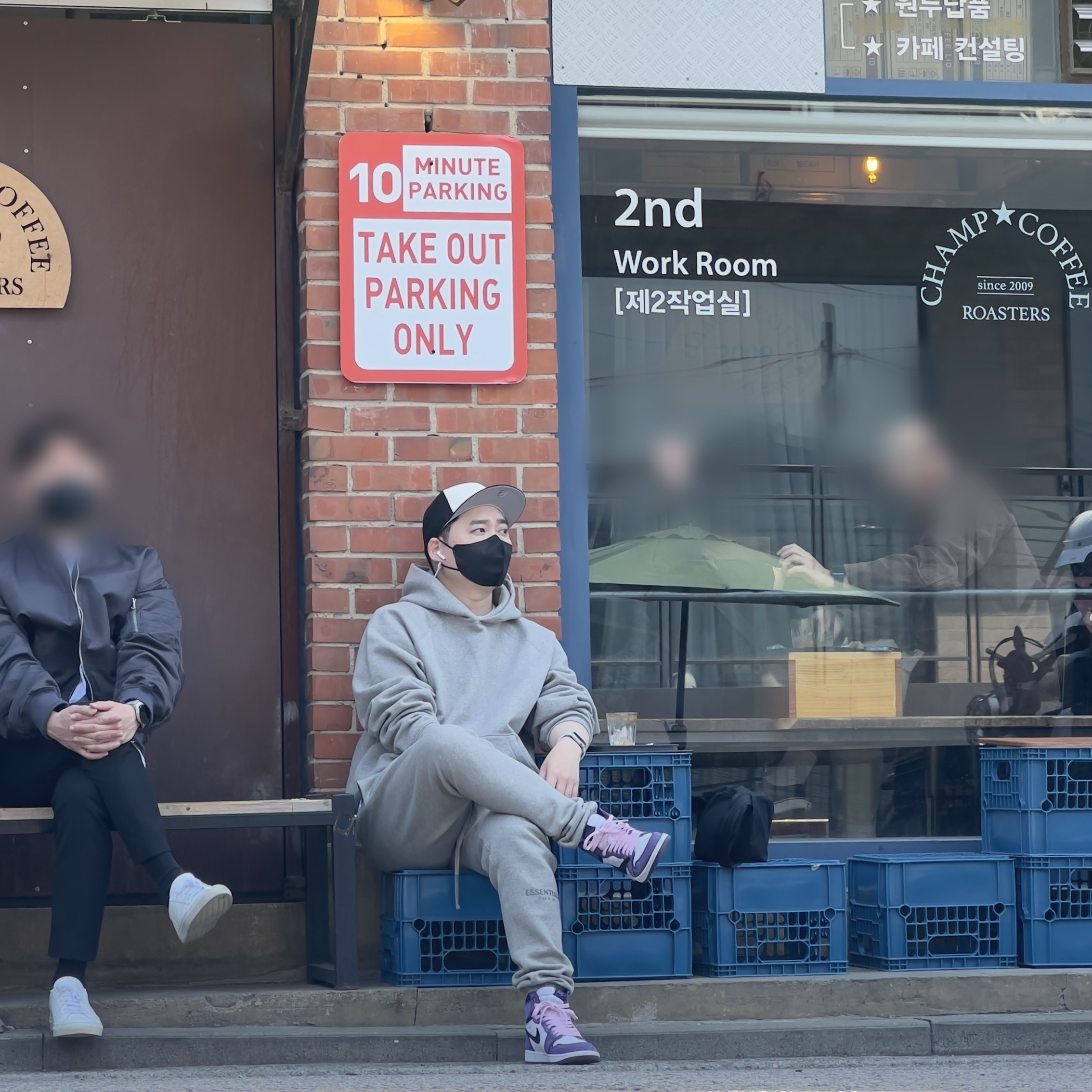 Essentials Pull-Over Hoodie Heather Oatmeal - 21SS, Essentials Sweatpants Heather Oatmeal - 21SS 착용 스타일