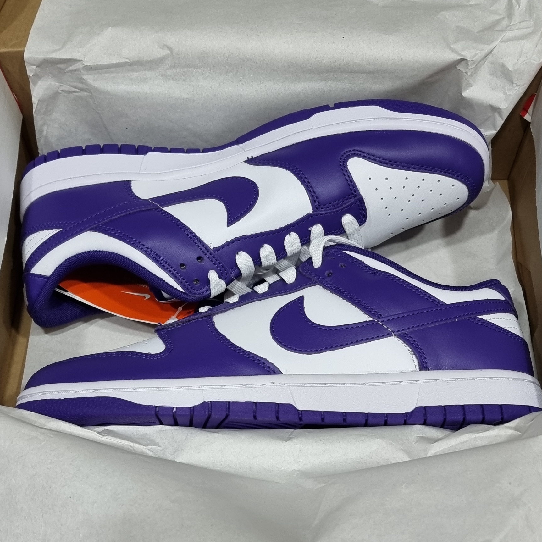 Nike Dunk Low Retro Championship Court Purple 착용 스타일 - 4