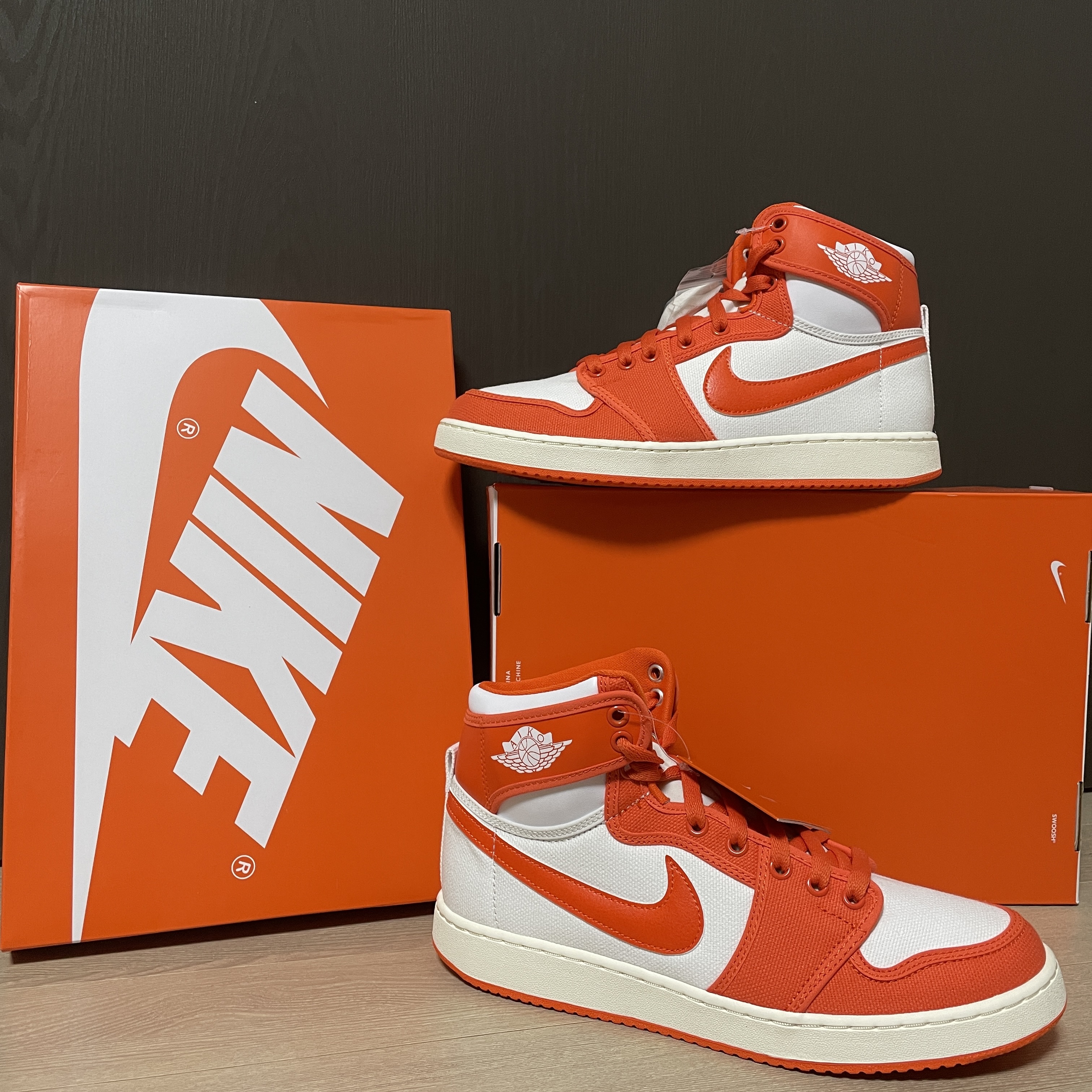 Jordan 1 KO Rush Orange 착용 스타일