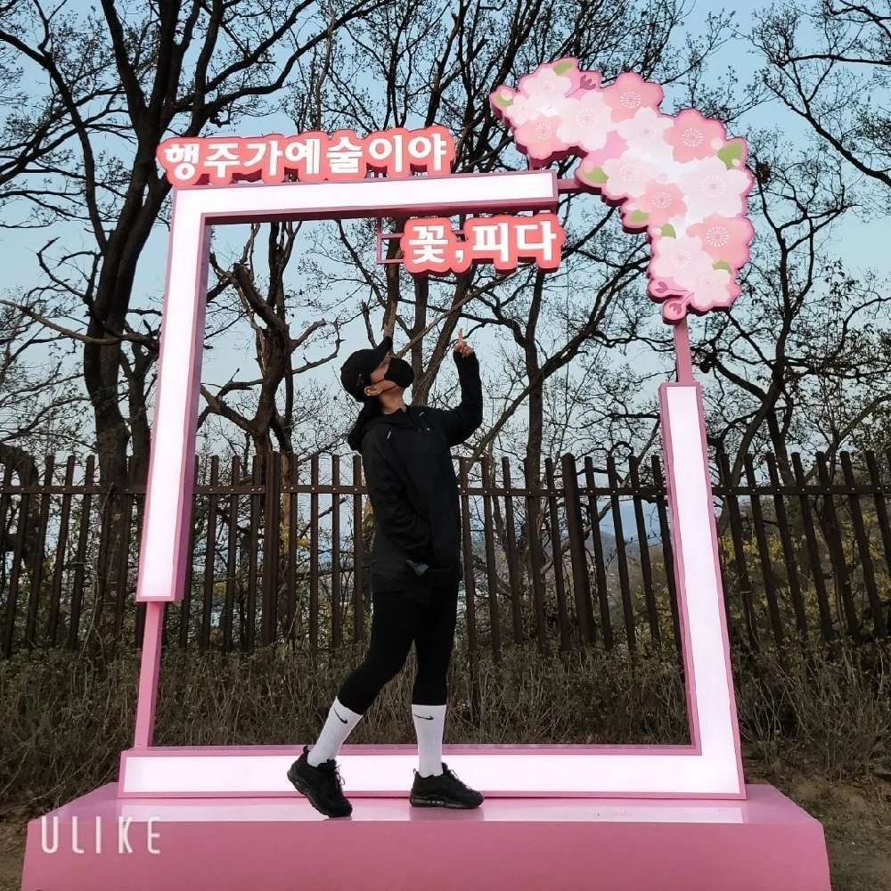 KREAM 프로필 이미지