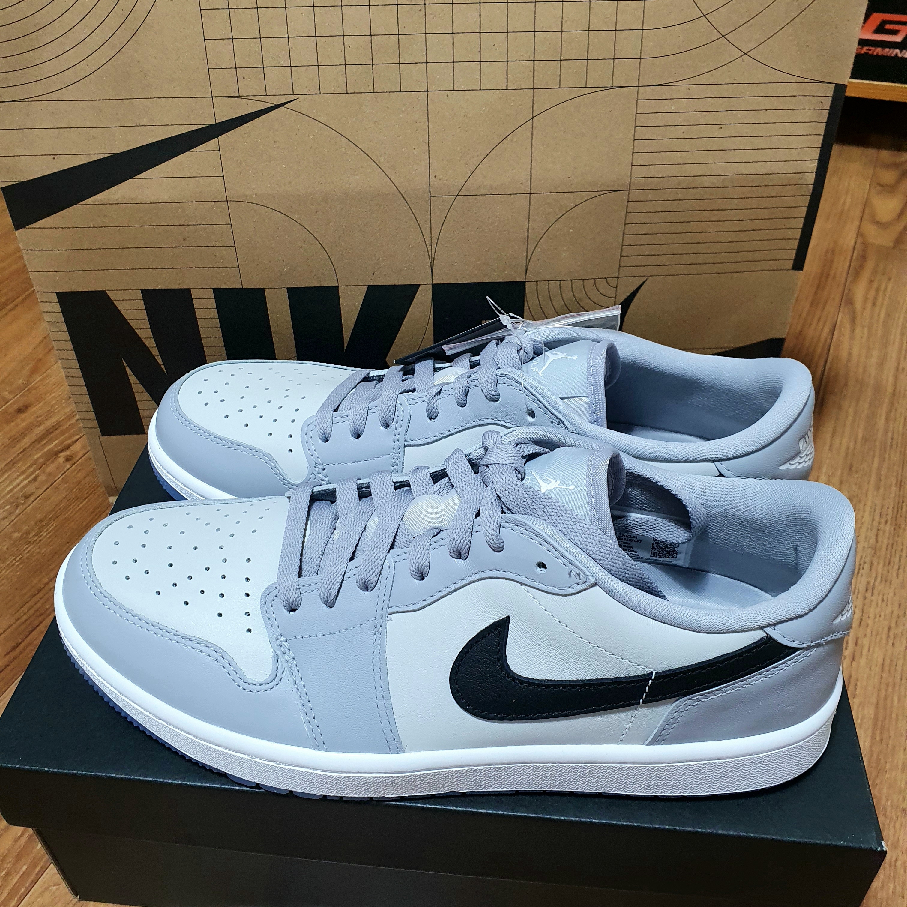 Jordan 1 Low Golf Wolf Grey 착용 스타일 - 2