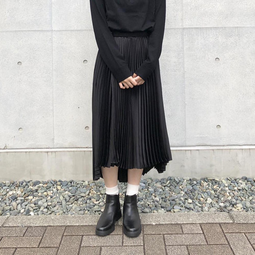 (W) Uniqlo +J Pleated Wrap Long Skirt Black 착용 스타일