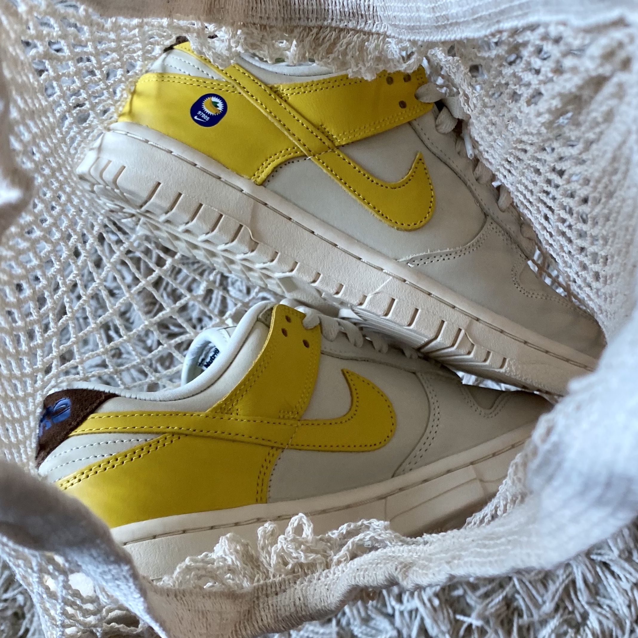 (W) Nike Dunk Low LX Banana 착용 스타일