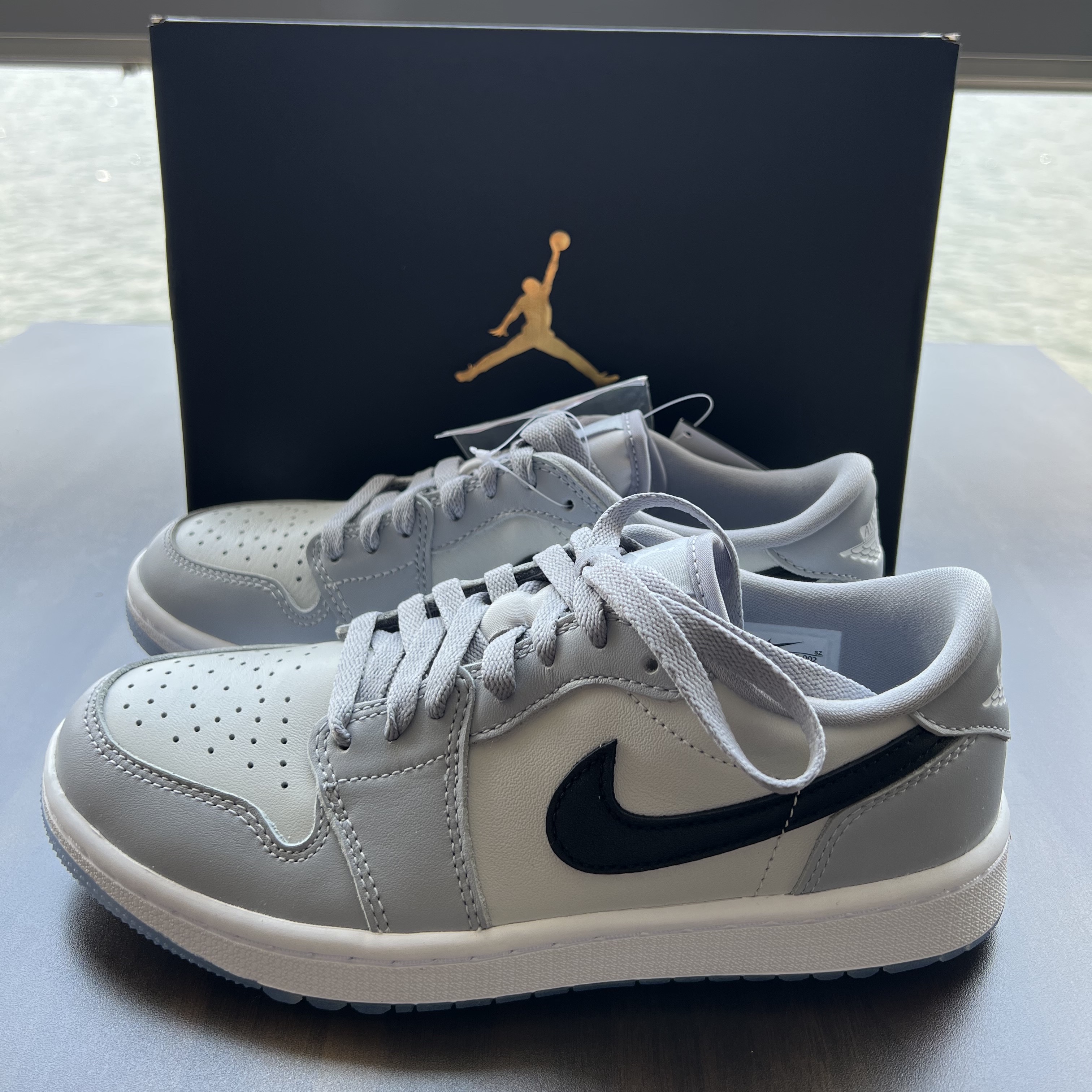 Jordan 1 Low Golf Wolf Grey 착용 스타일