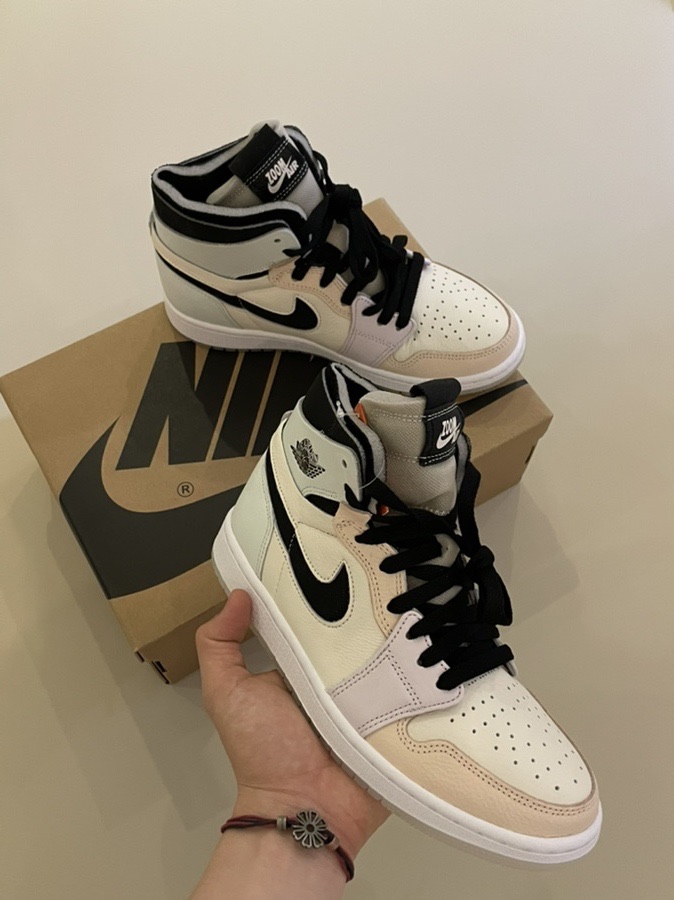 (W) Jordan 1 Zoom Air CMFT Pale Ivory 착용 스타일 - 3