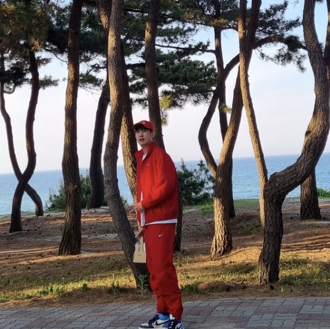 Nike x Undercover NRG AW84 TC Adjustable Cap Red, Nike NRG Track Jacket Gym Red 착용 스타일 - 1