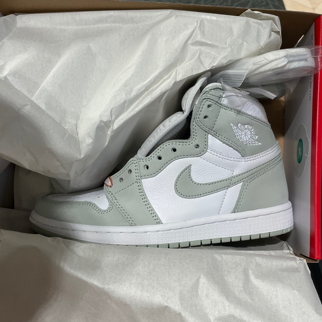 (W) Jordan 1 Retro High OG Seafoam 착용 스타일