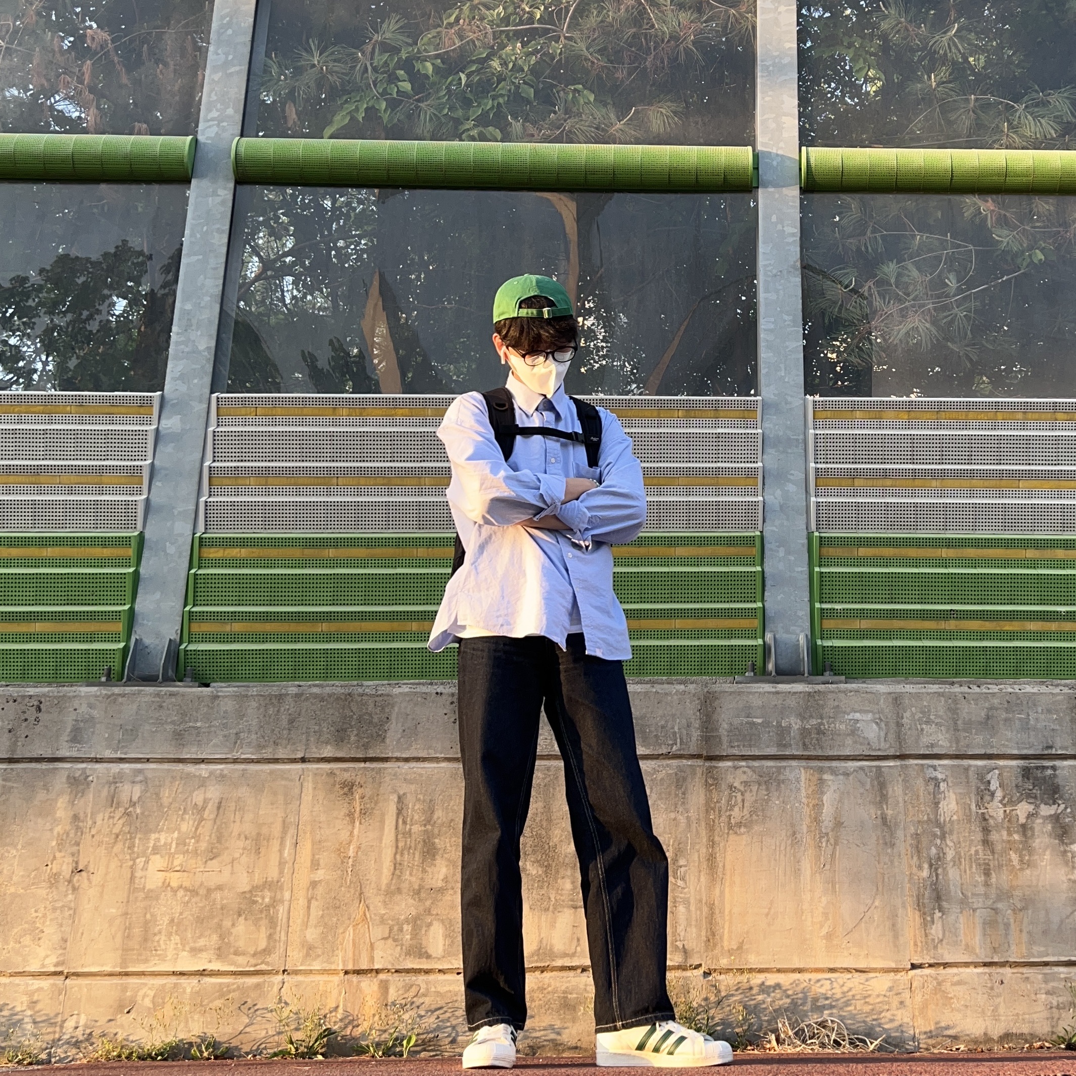 Adidas Superstar 82 Off White Dark Green 착용 스타일