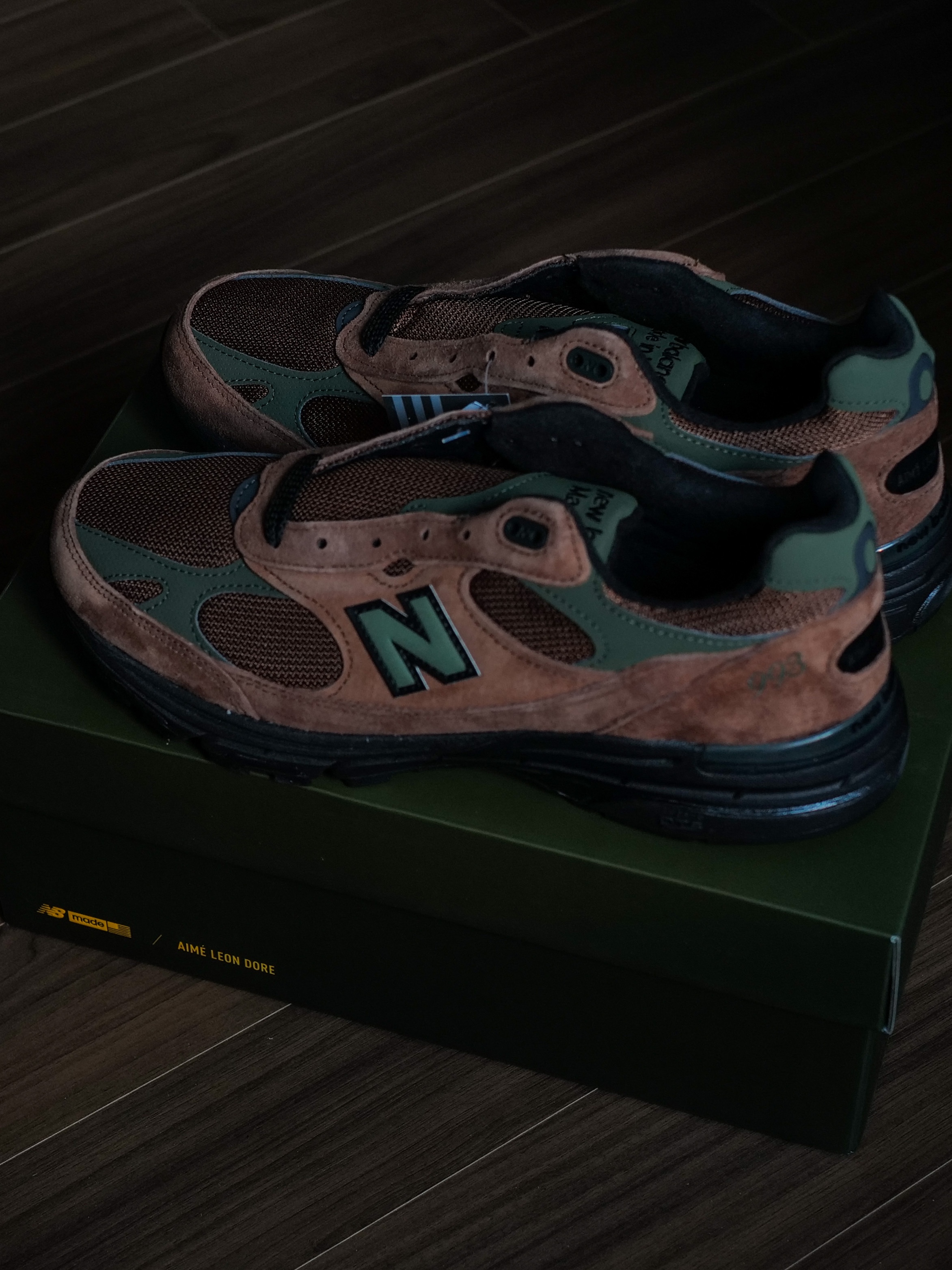 New Balance x Aime Leon Dore 993 Made in USA Brown 착용 스타일 - 4