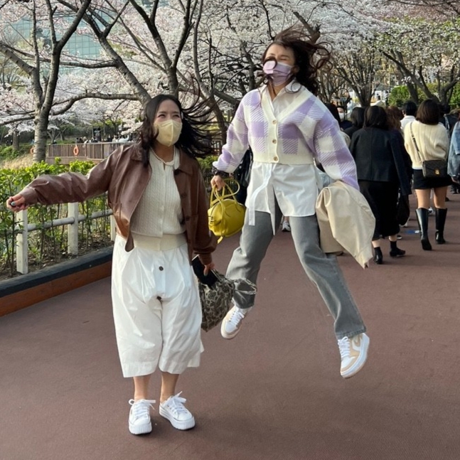 (W) Jordan 1 Elevate Low White Onyx 착용 스타일
