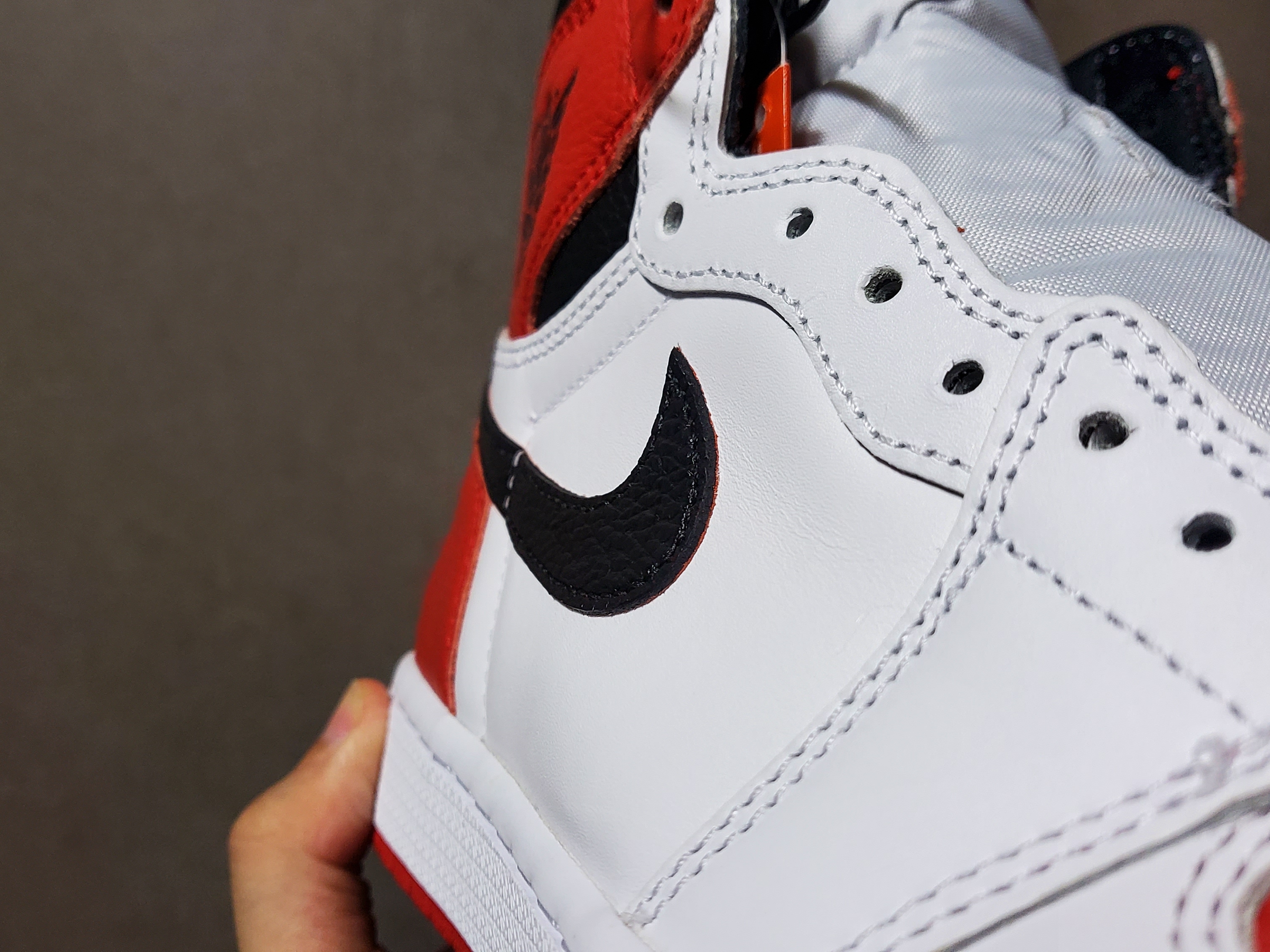 Jordan 1 Retro High OG Heritage, (GS) Jordan 1 Retro High OG Heritage 착용 스타일 - 2