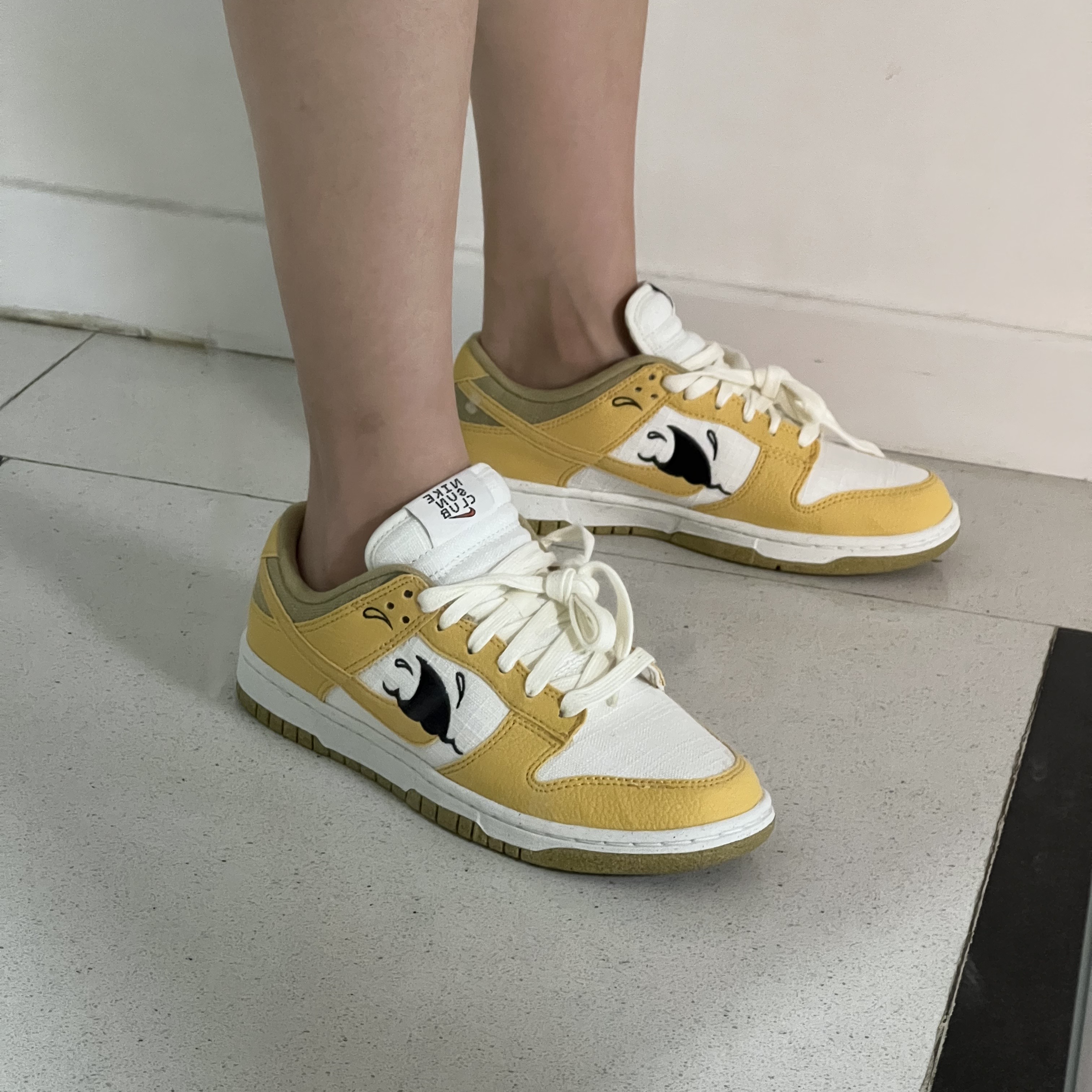 Nike Dunk Low Retro SE Next Nature Nike Sun Club 착용 스타일