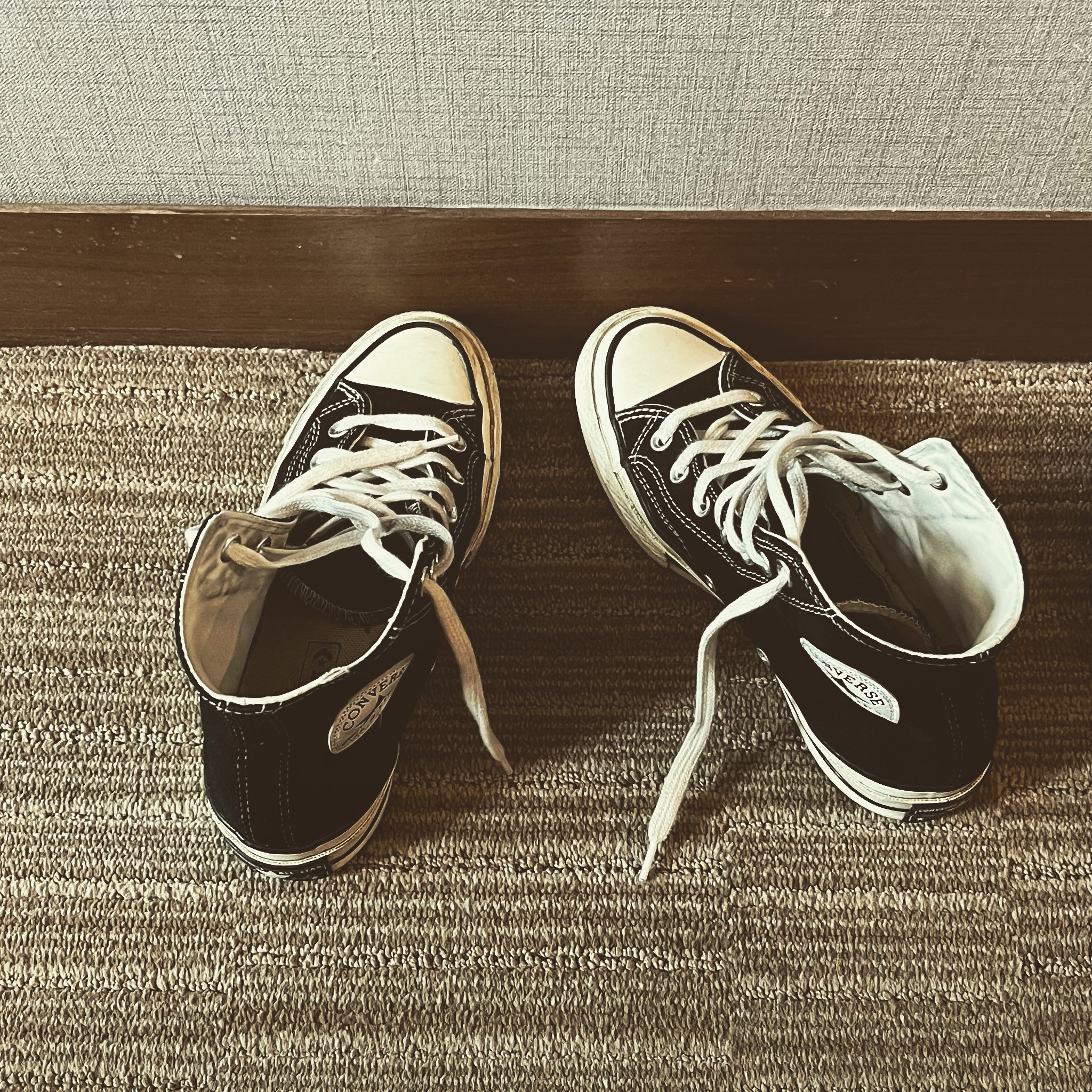 Converse Chuck Taylor All Star Hi Classic Navy 착용 스타일