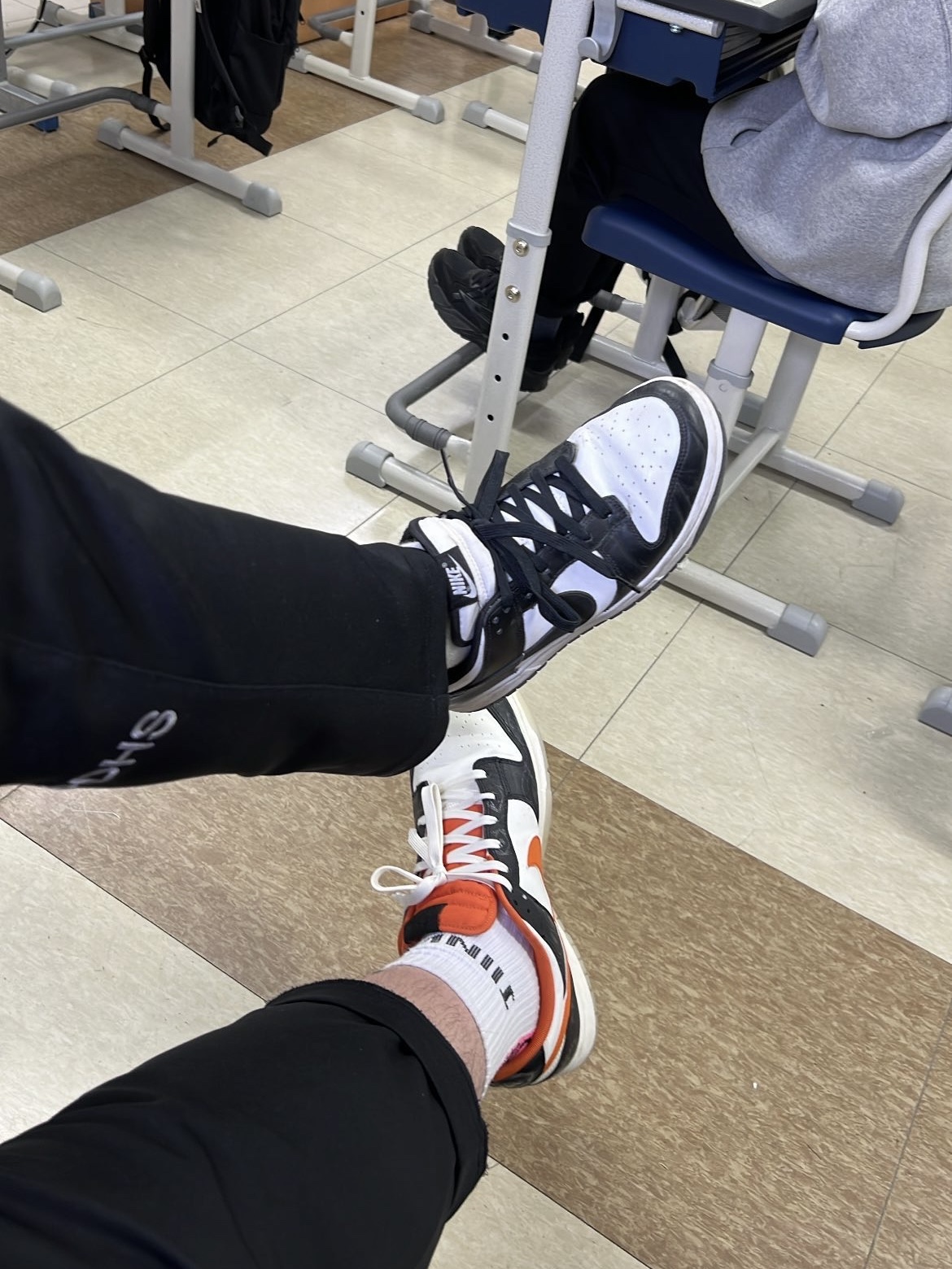 Nike Dunk Low Retro PRM Halloween, Nike Dunk Low Retro Black 착용 스타일 - 3