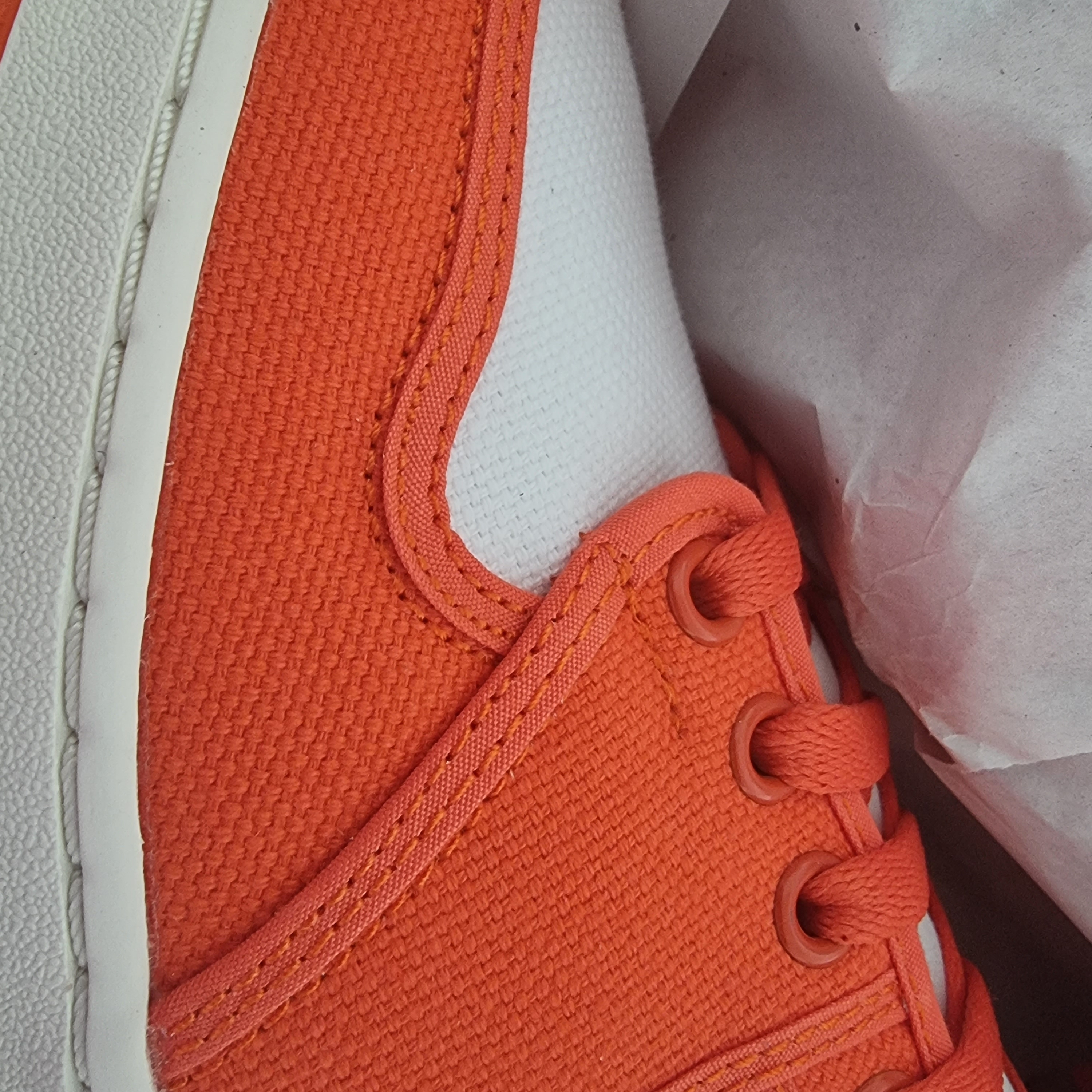 Jordan 1 KO Rush Orange 착용 스타일 - 2