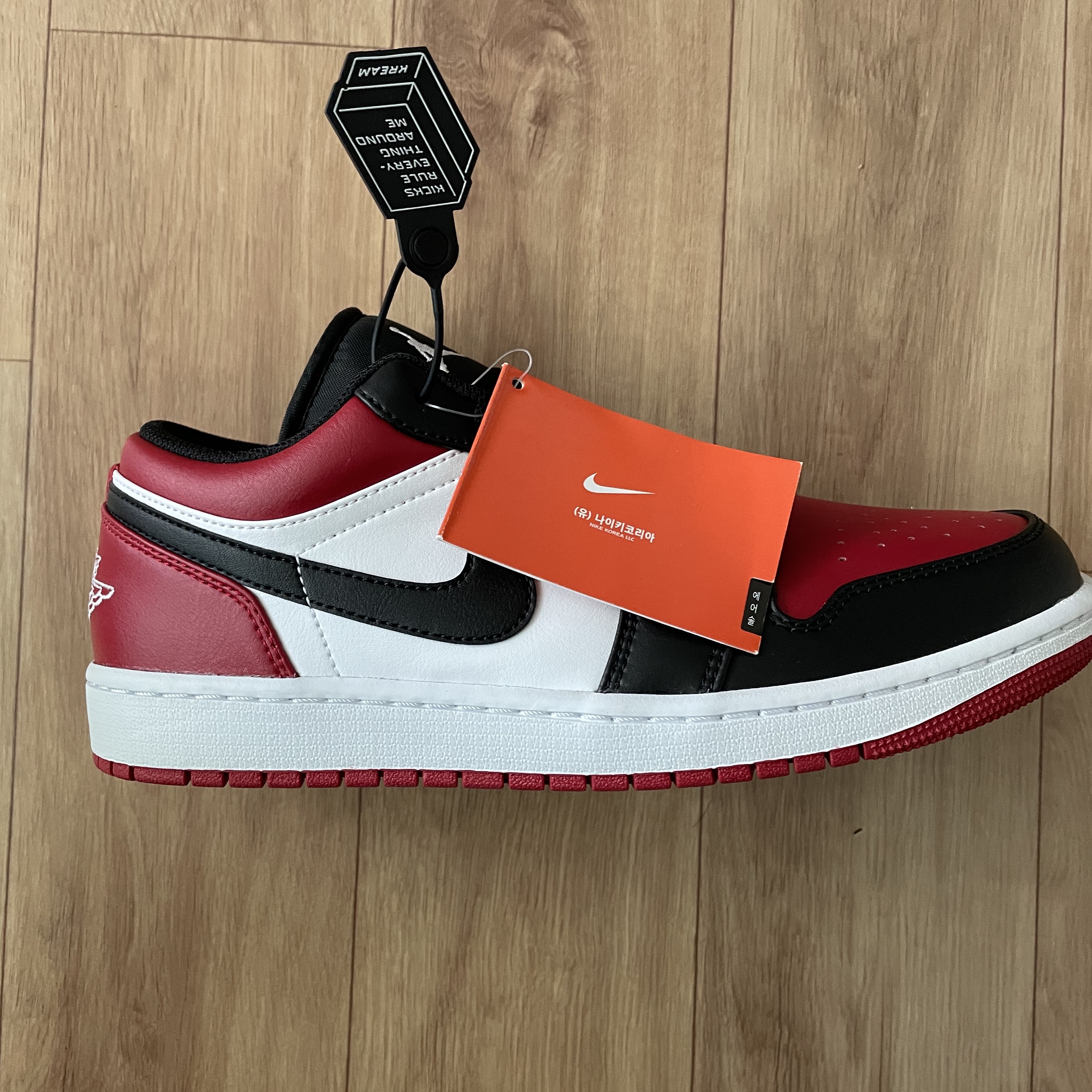 Jordan 1 Low Bred Toe 착용 스타일 - 2