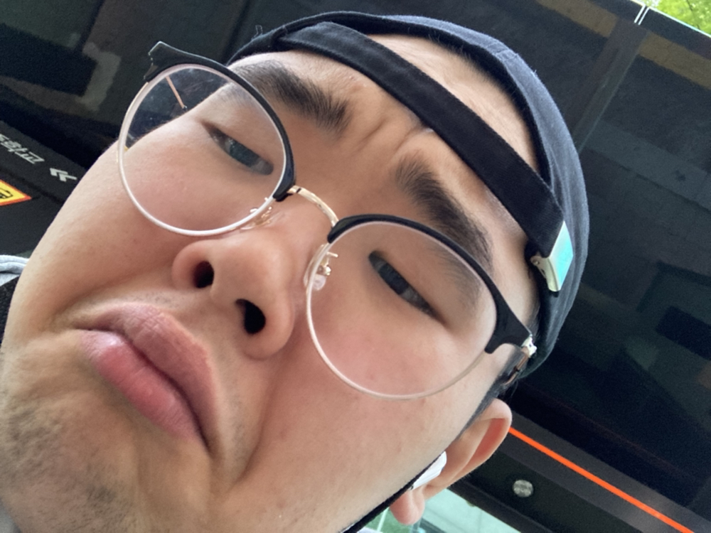 KREAM 프로필 이미지