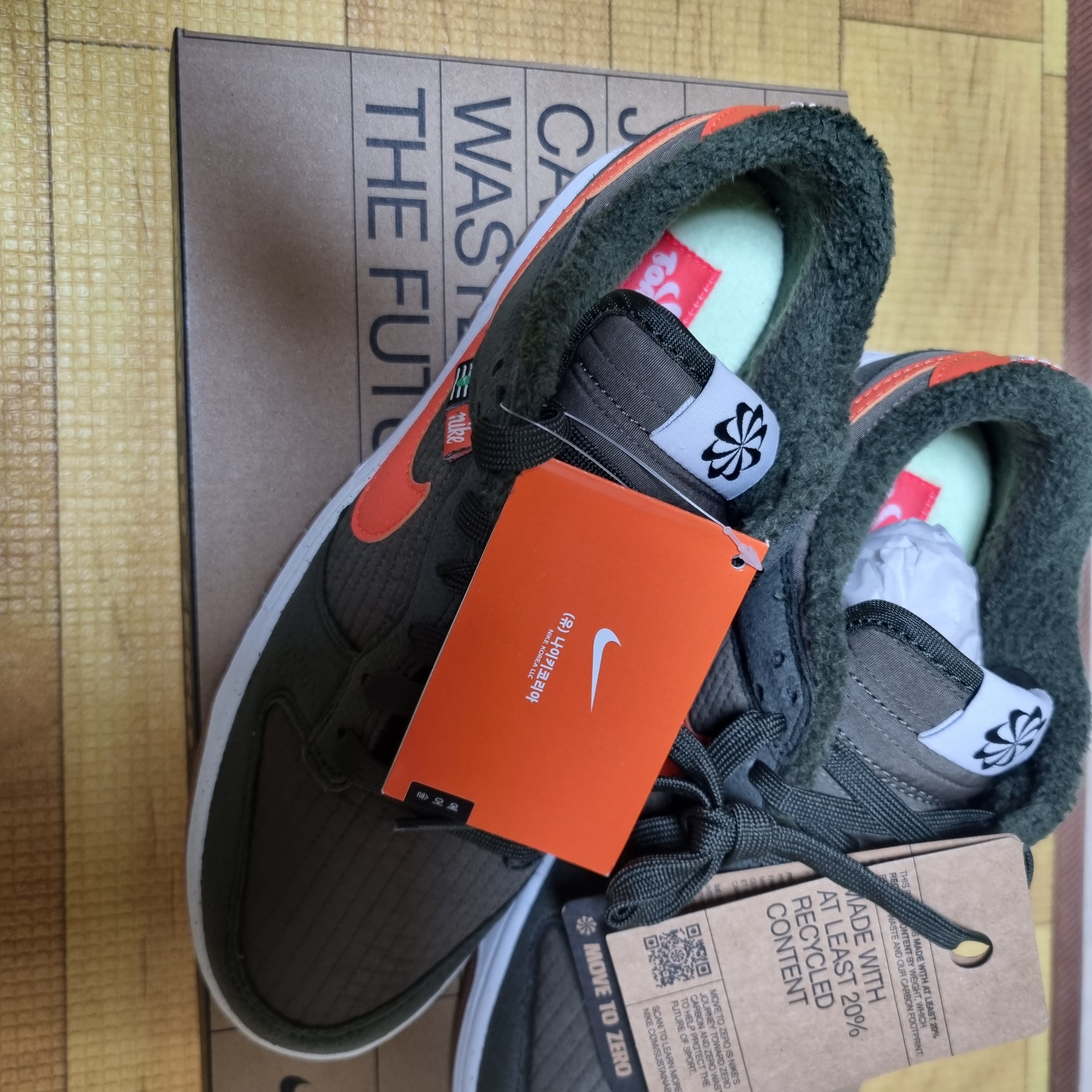 Nike Dunk Low Retro Next Nature Sequoia Olive 착용 스타일