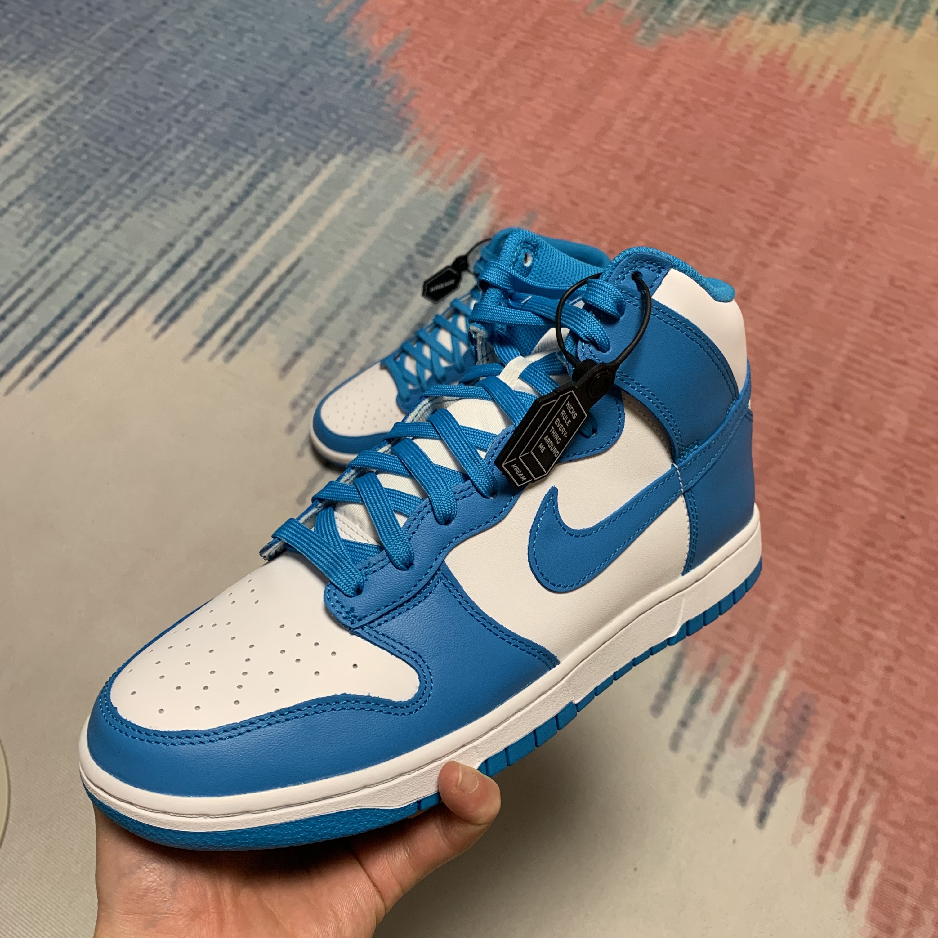 Nike Dunk High Retro Championship Blue 착용 스타일 - 2