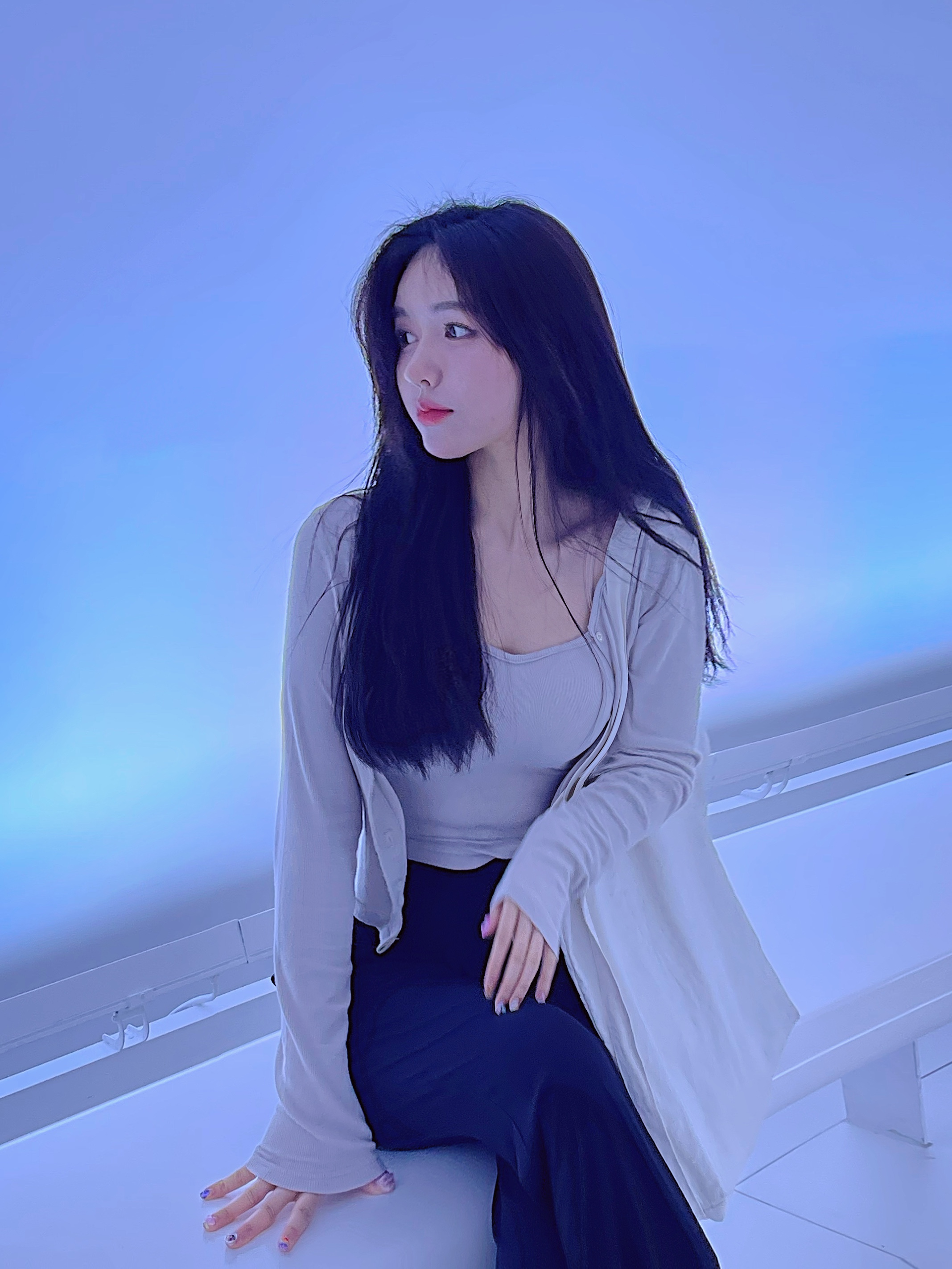 Oofos OOriginal Black 착용 스타일 - 2