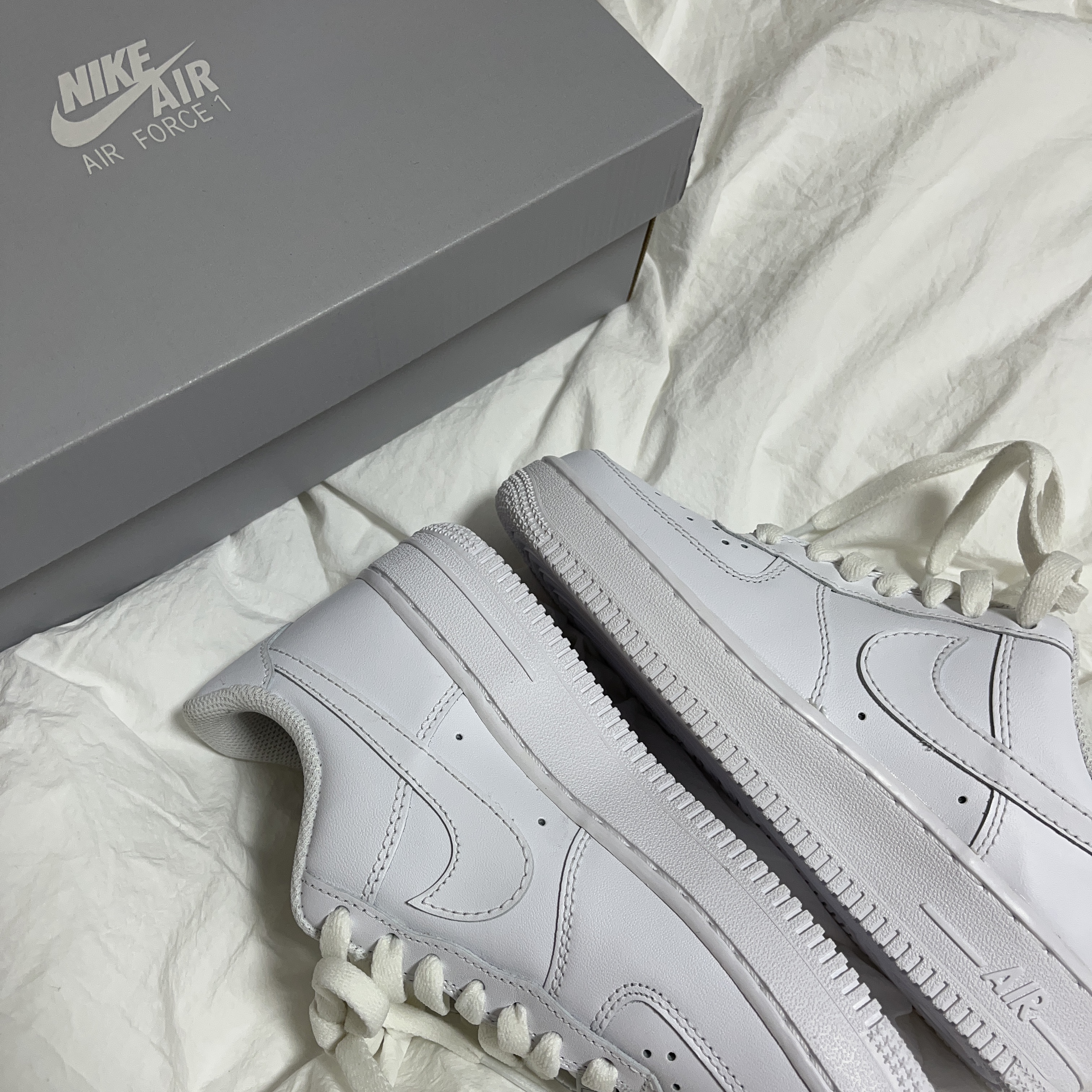 (W) Nike Air Force 1 '07 Low White, Nike Air Force 1 '07 Low White 착용 스타일 - 2