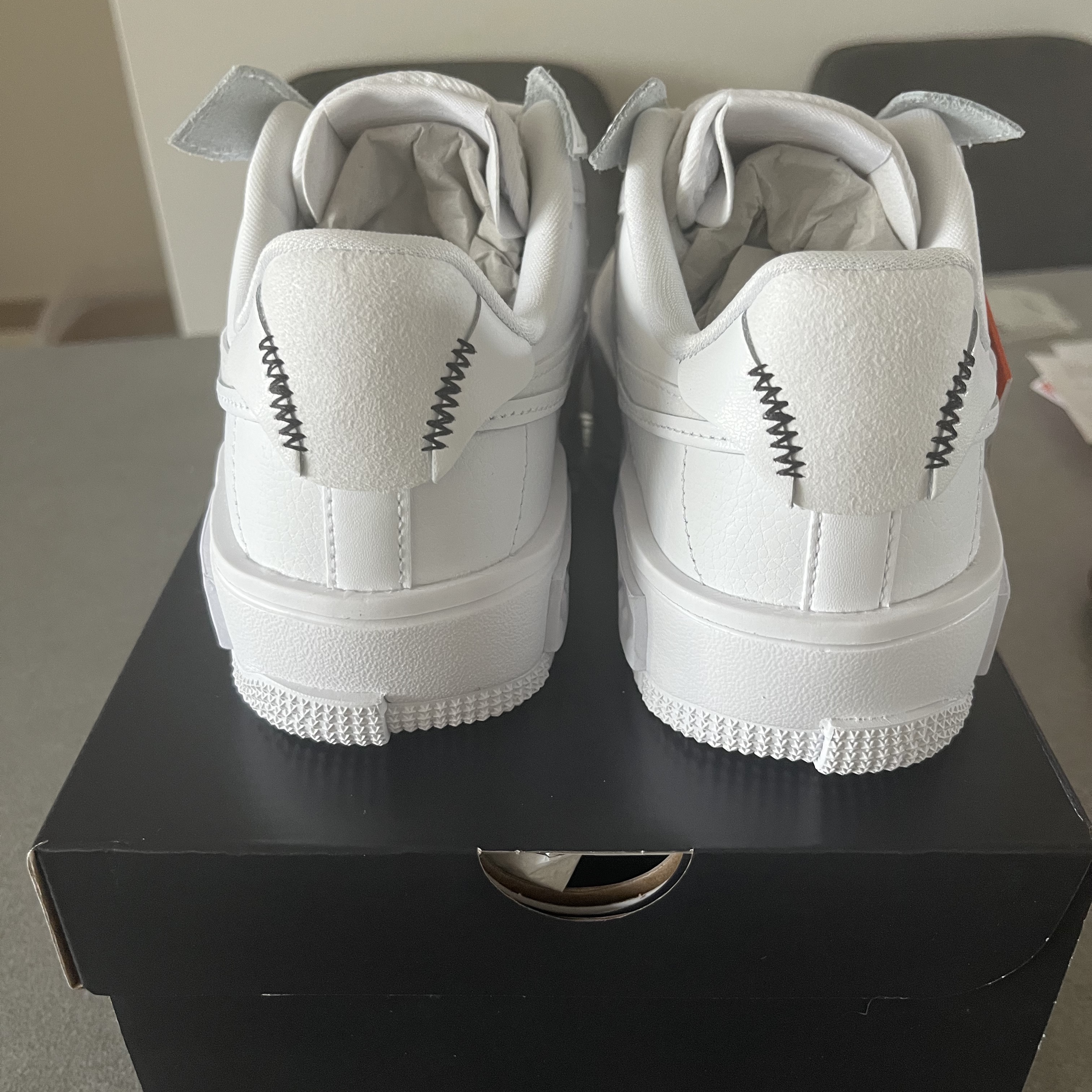 (W) Nike Air Force 1 Fontanka White 착용 스타일 - 4