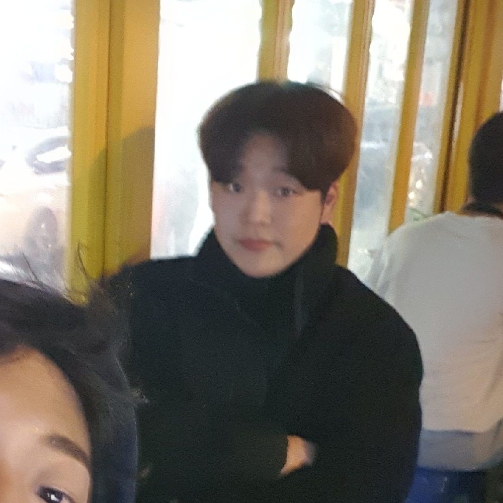 KREAM 프로필 이미지