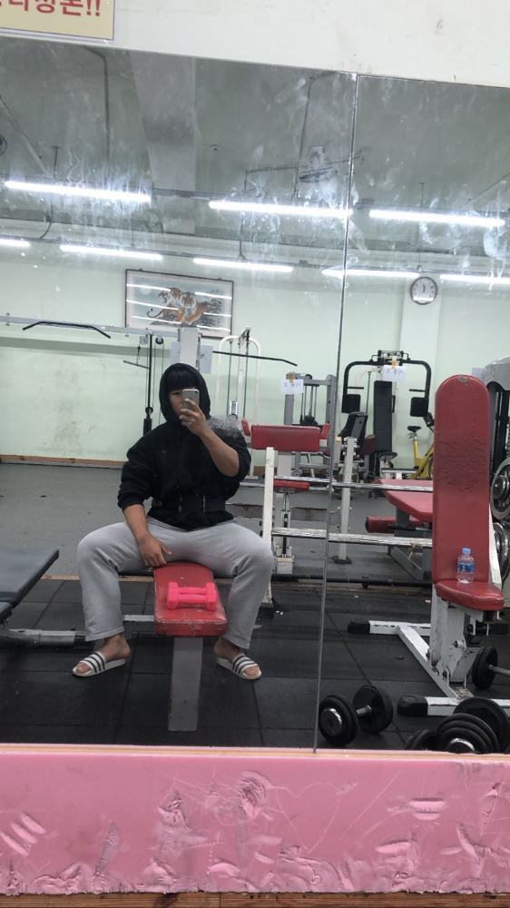 KREAM 프로필 이미지