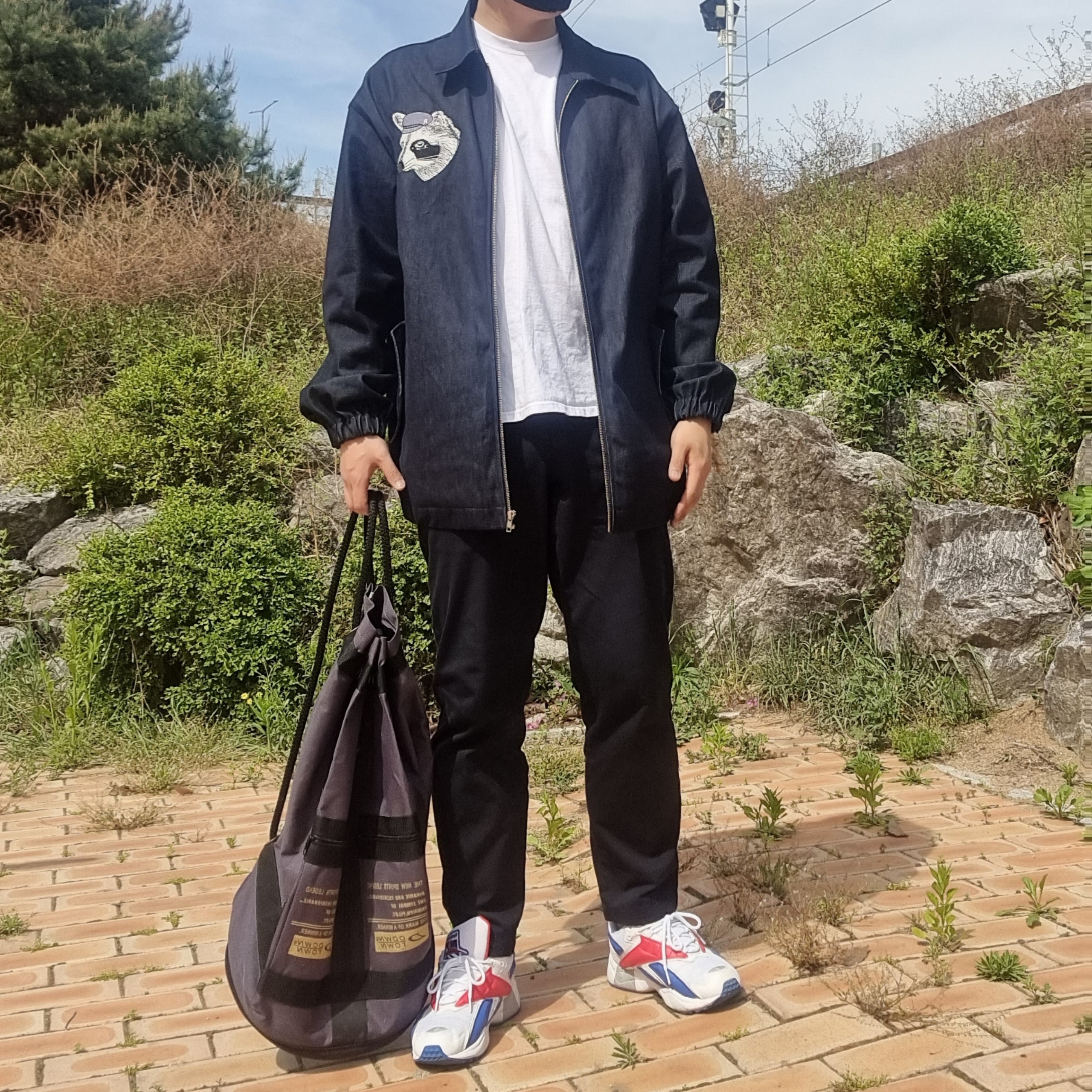 Reebok Interval 96 White Royal Scarlet 착용 스타일 - 1