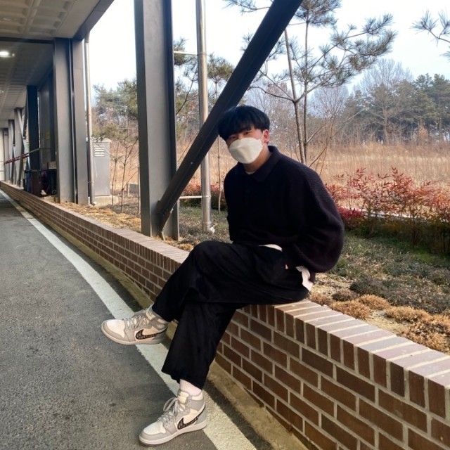 Jordan 1 x Dior High OG 착용 스타일
