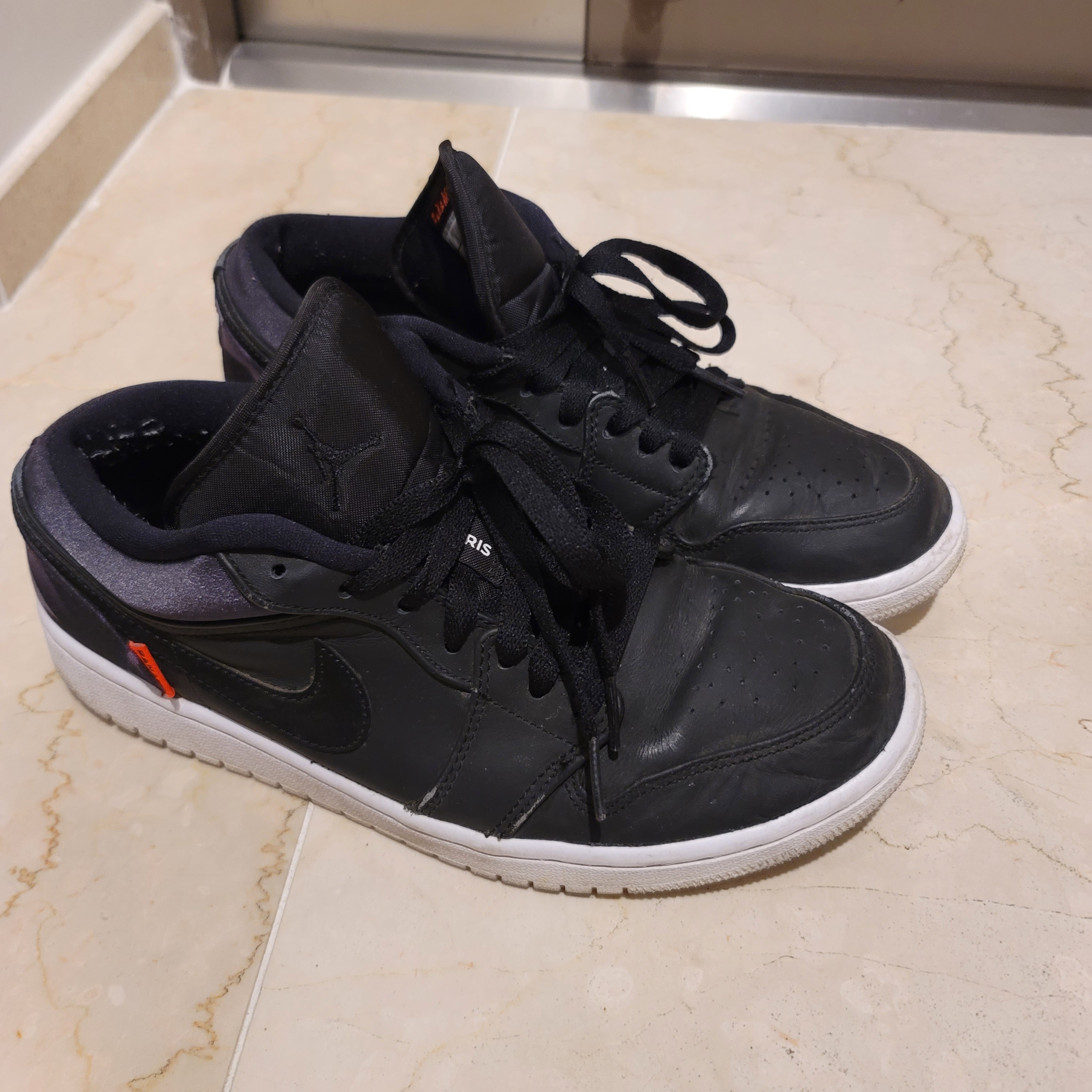 Jordan 1 x Paris Saint-Germain Low Black 착용 스타일
