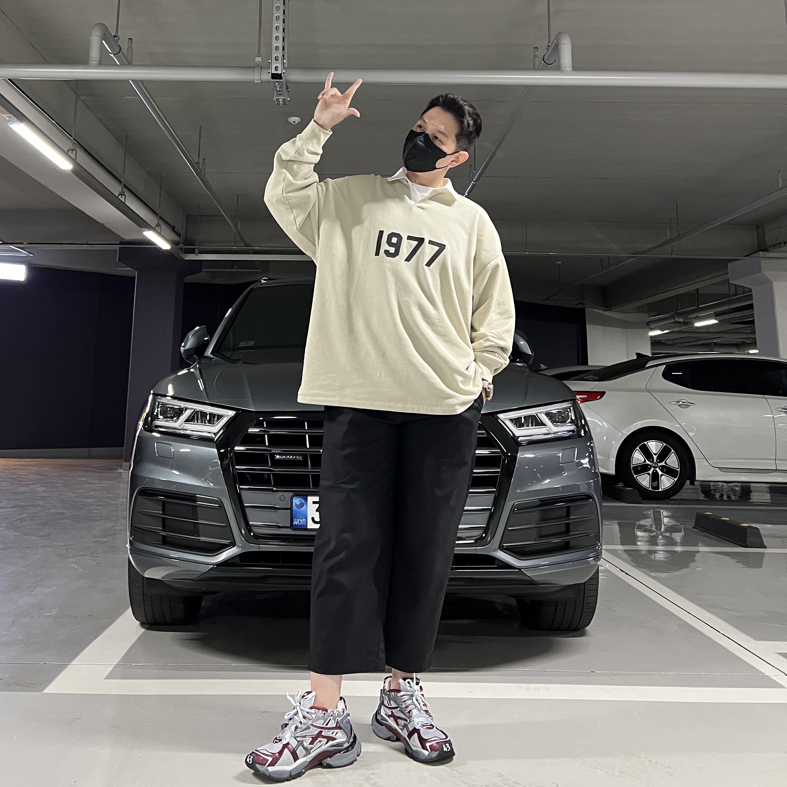 Essentials 1977 Rugby Long Sleeve Polo Wheat - 22SS, Balenciaga Runner Sneakers Grey Burgundy 착용 스타일