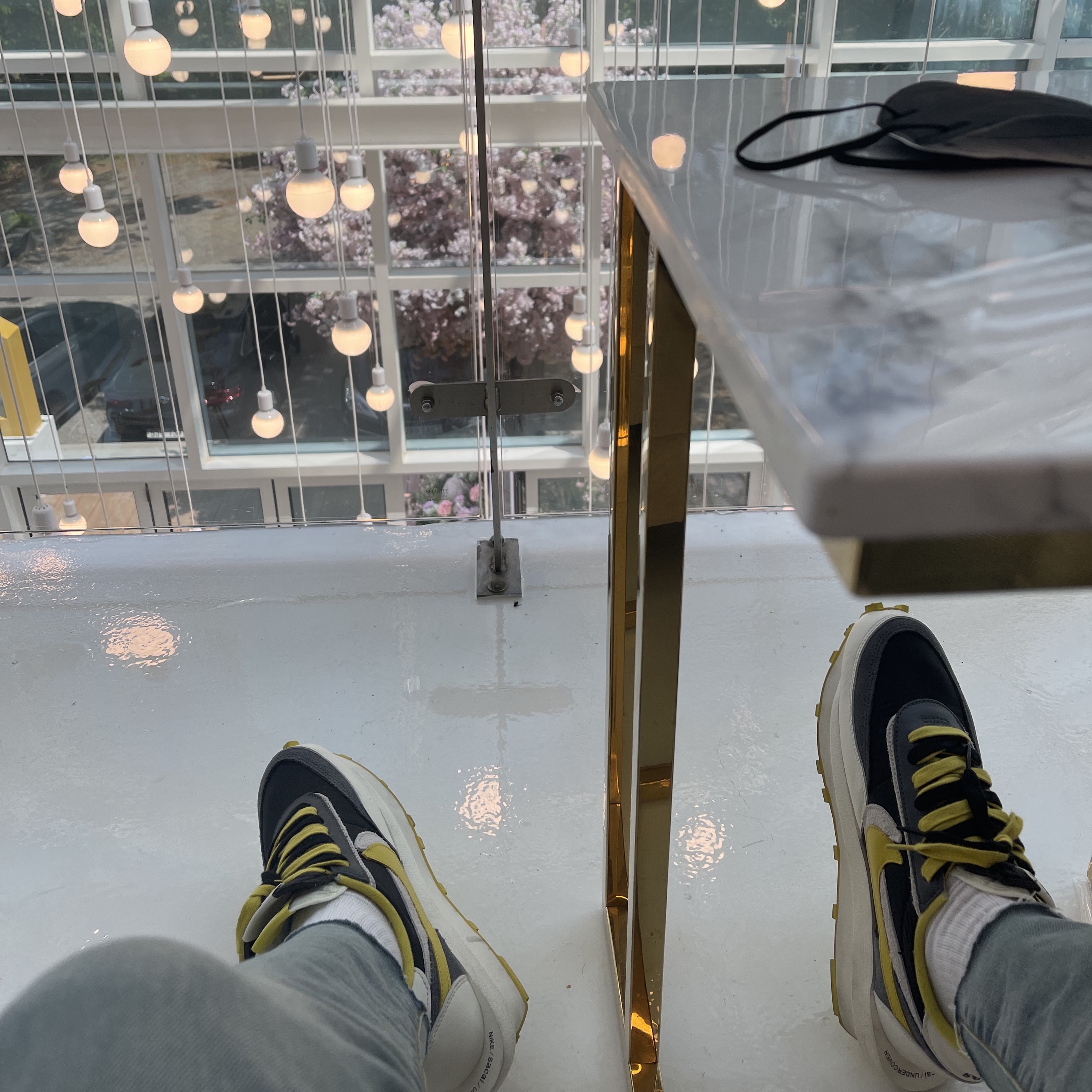 Nike x Sacai x Undercover LDWaffle Black Bright Citron 착용 스타일