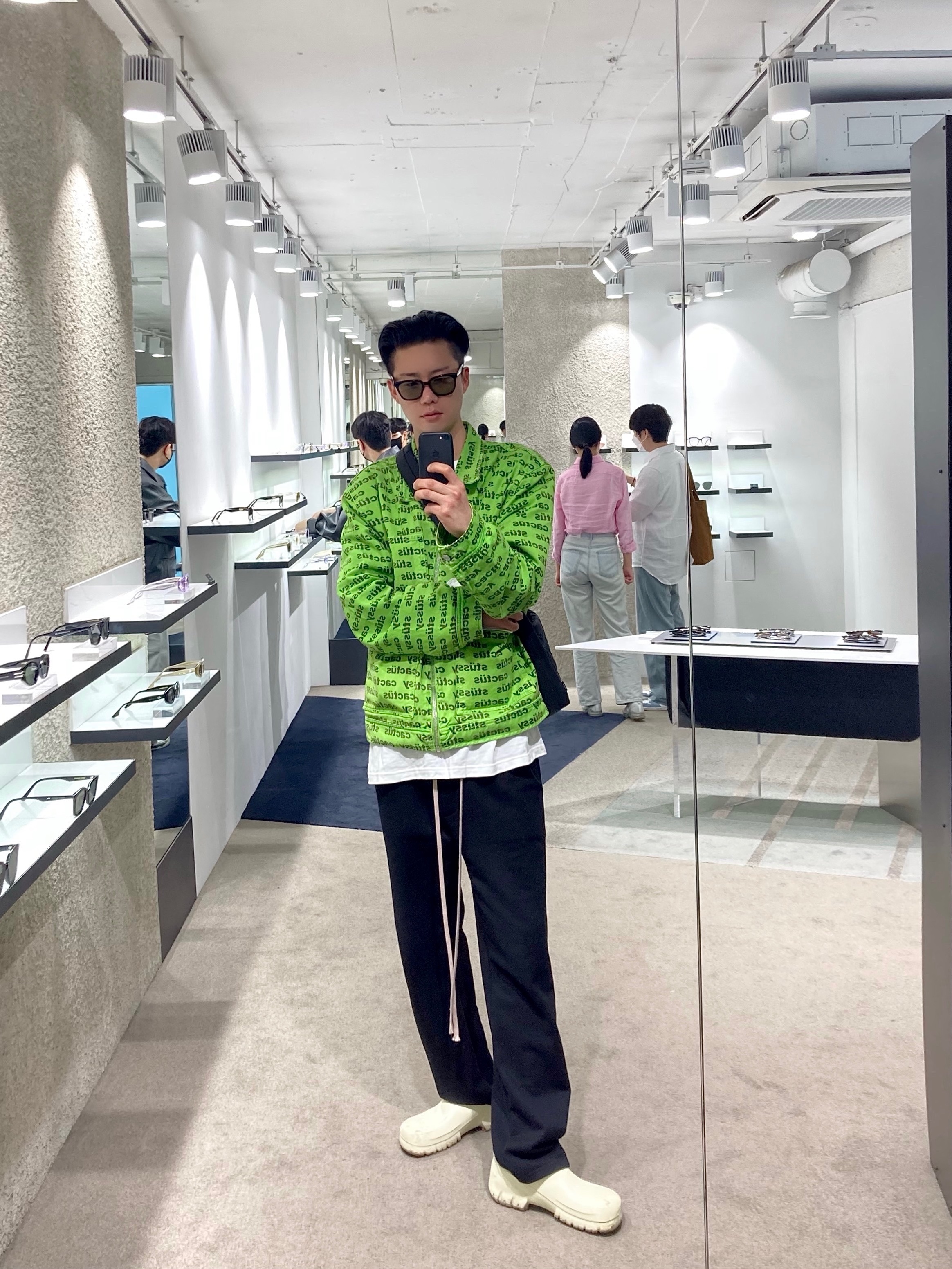 Stussy x Cactus Plant Flea Market Work Jacket 착용 스타일