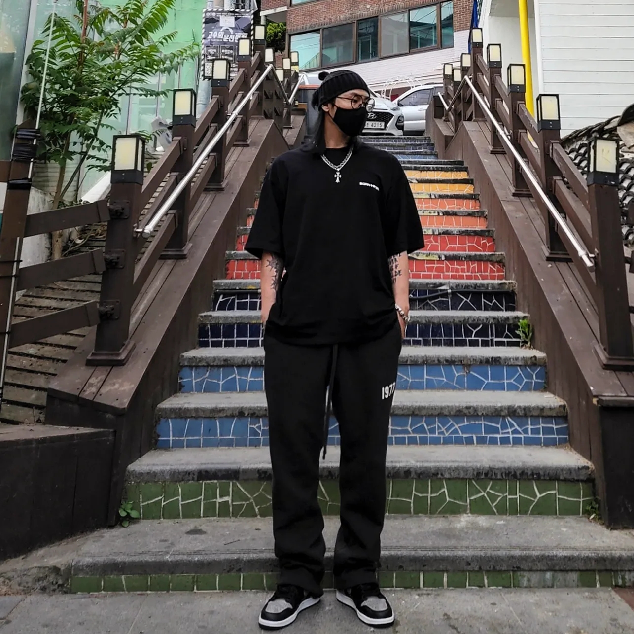 Essentials 1977 Relaxed Sweatpants Iron - 22SS, Jordan 1 Retro High OG Shadow 2018 착용 스타일 - 1