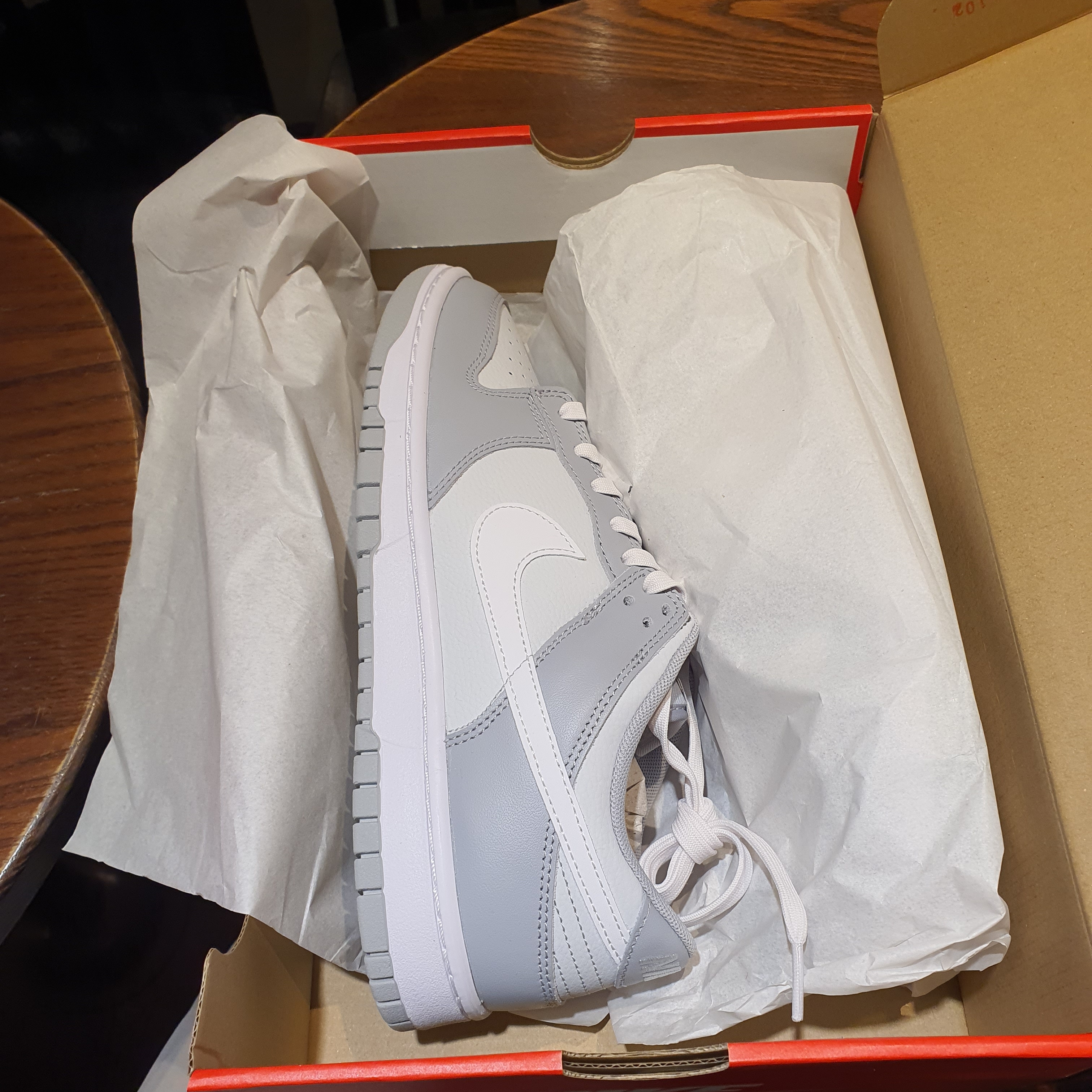 Nike Dunk Low Retro Wolf Grey 착용 스타일