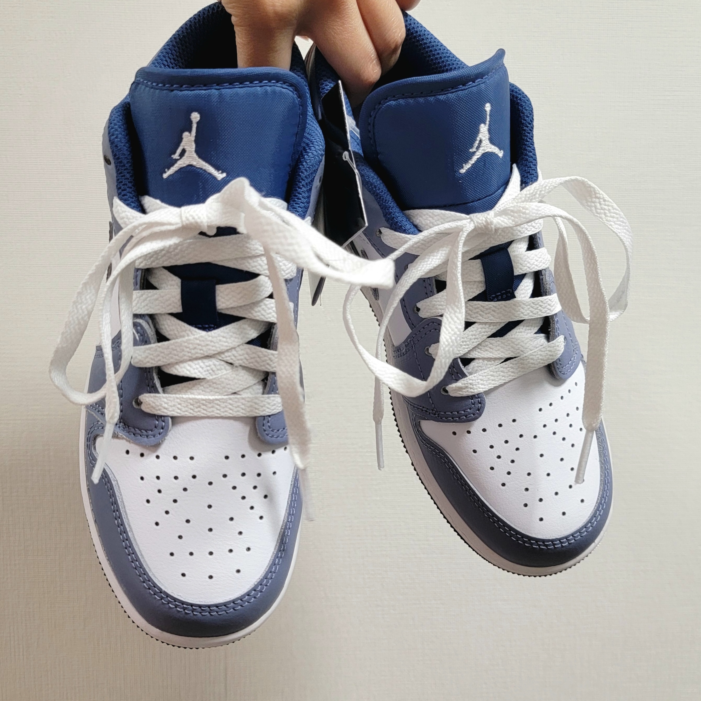 (GS) Jordan 1 Low SE Ashen Slate and Mystic Navy 착용 스타일 - 2