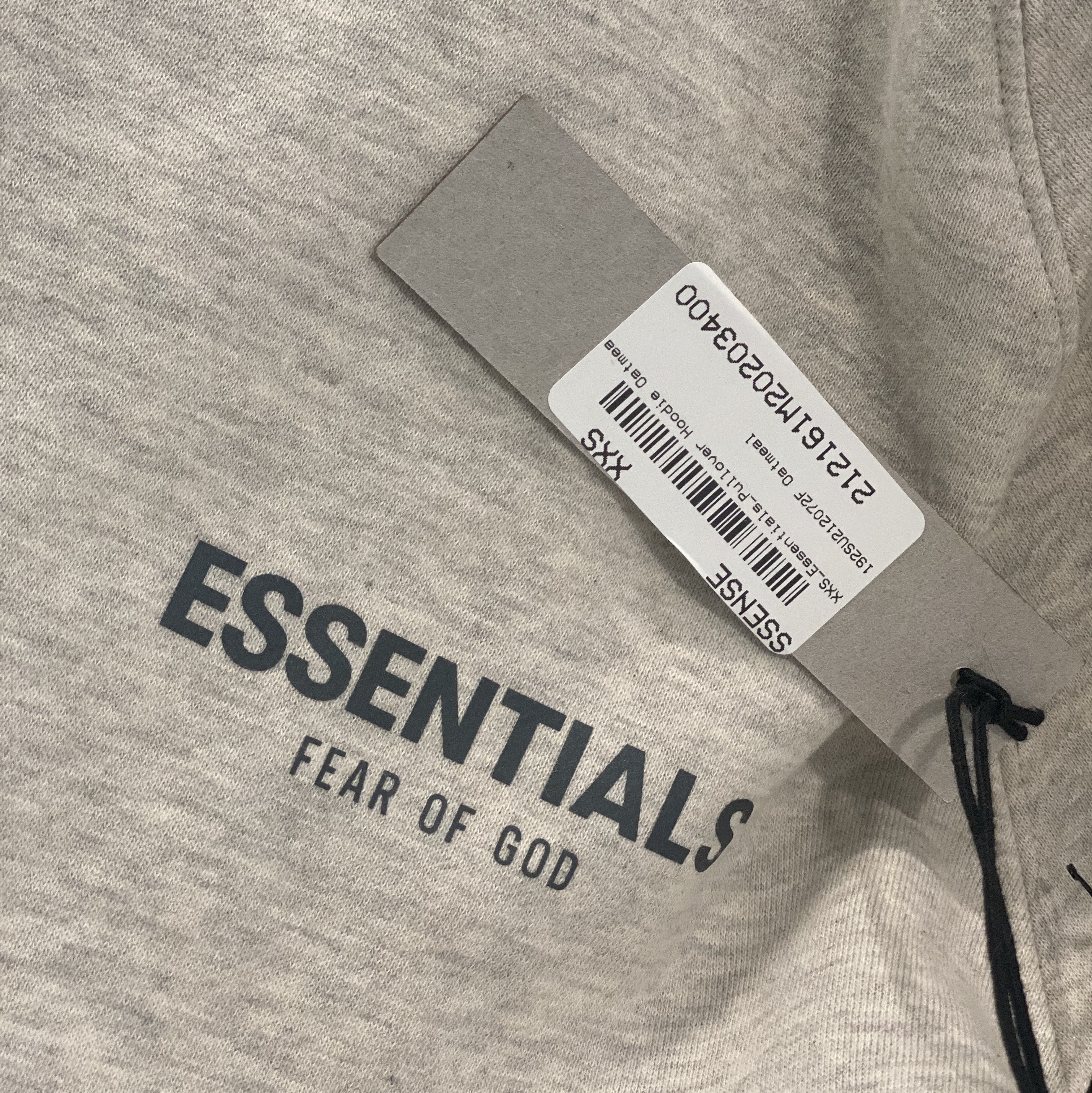 Essentials The Core Collection Pullover Hoodie Oatmeal 착용 스타일