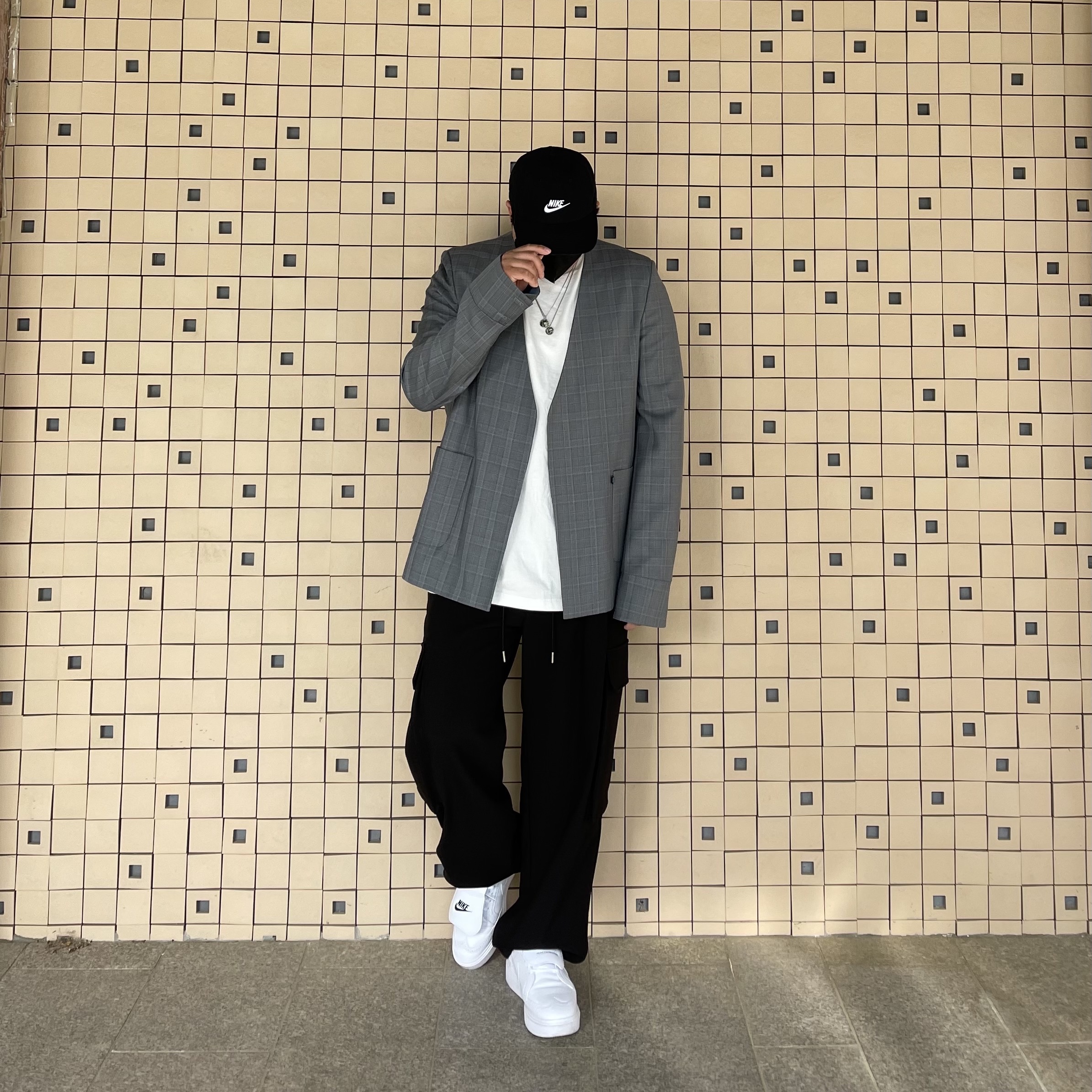 Nike x Peaceminusone Kwondo1 White, Nike Heritage 86 Futura Washed Cap Black White 착용 스타일 - 1