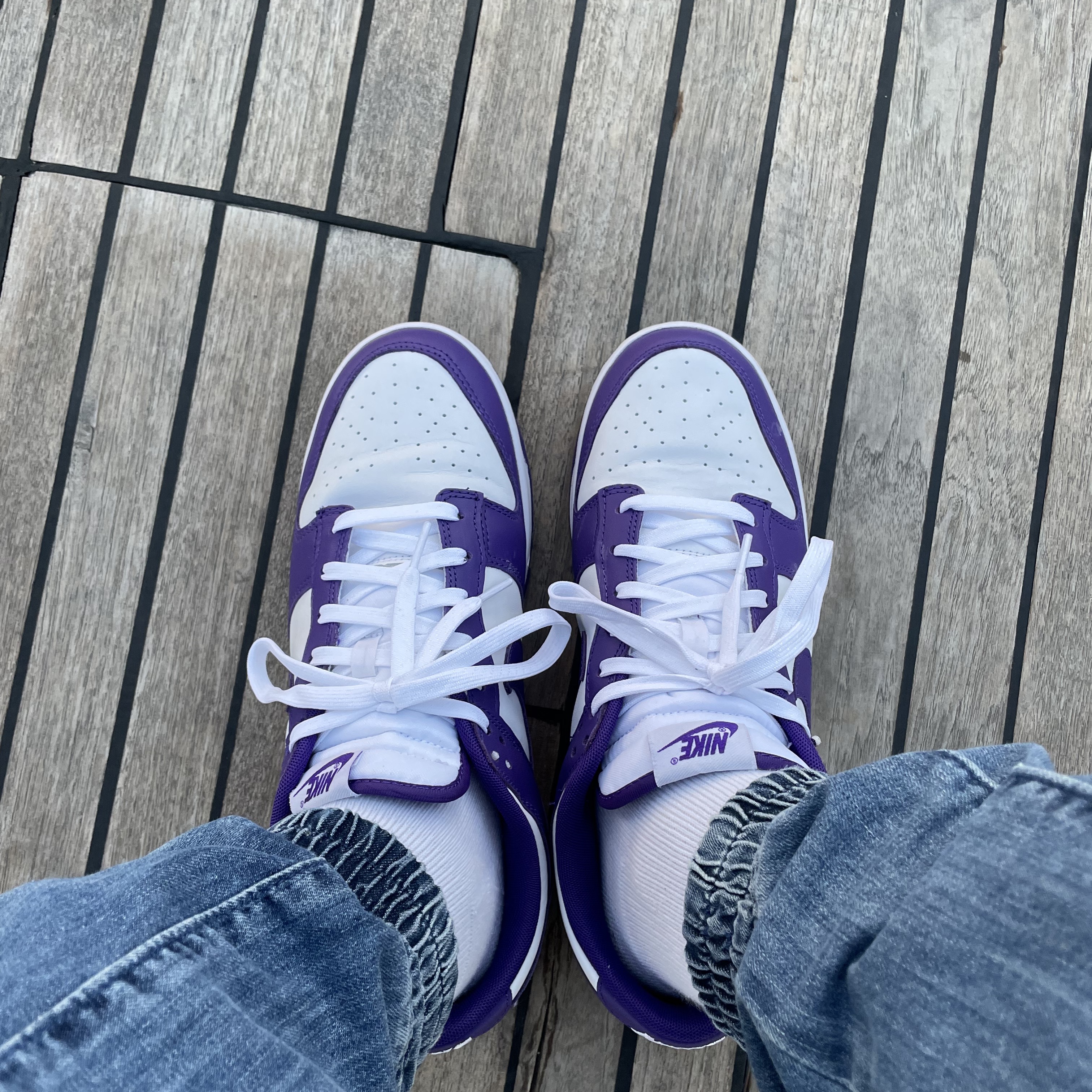 Nike Dunk Low Retro Championship Court Purple 착용 스타일 - 2